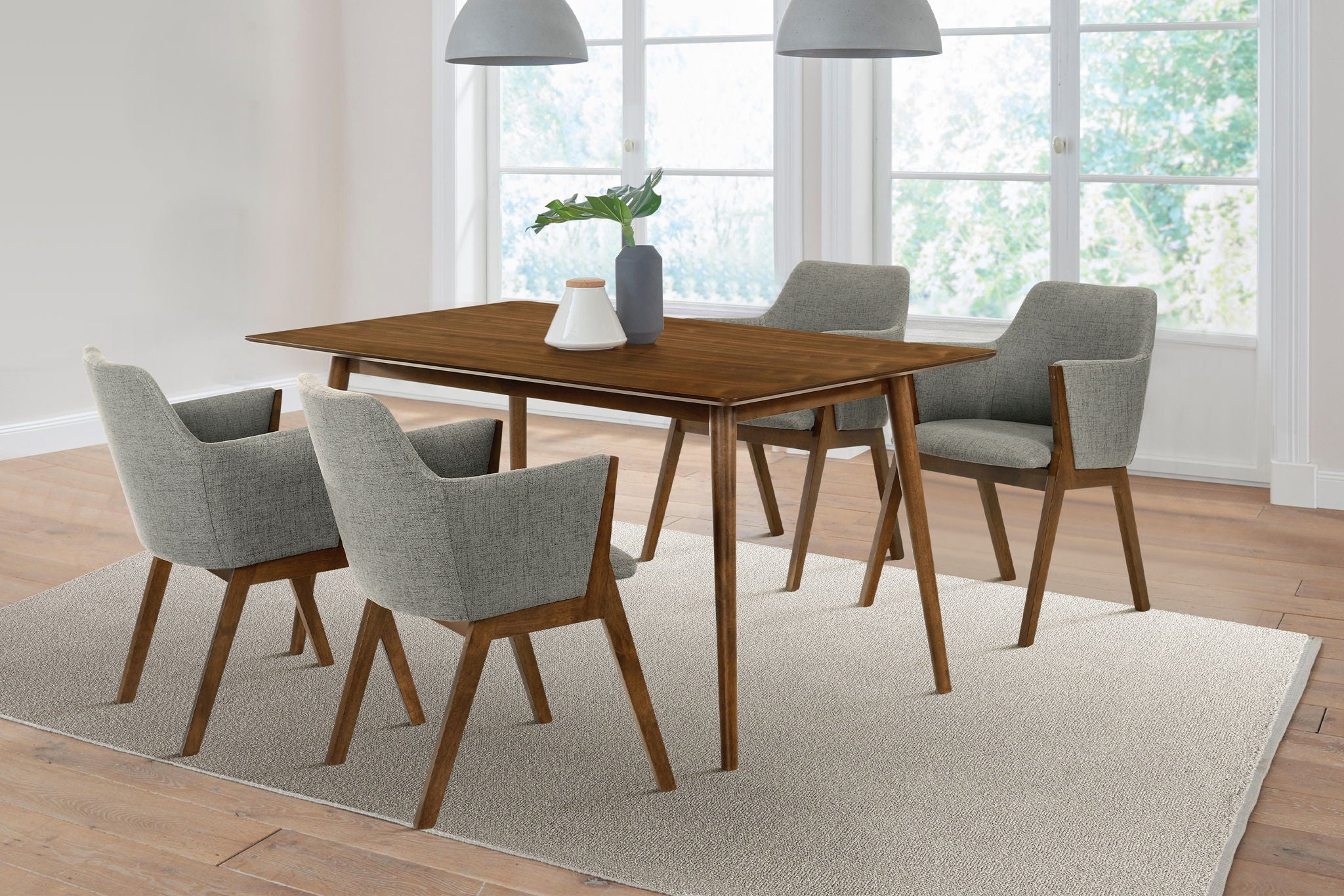 Westmont/Renzo - Dining Set