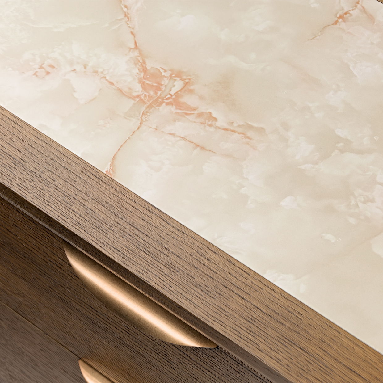 Portrait - 5-Drawer Chest With LED Lights - Sienna Brown