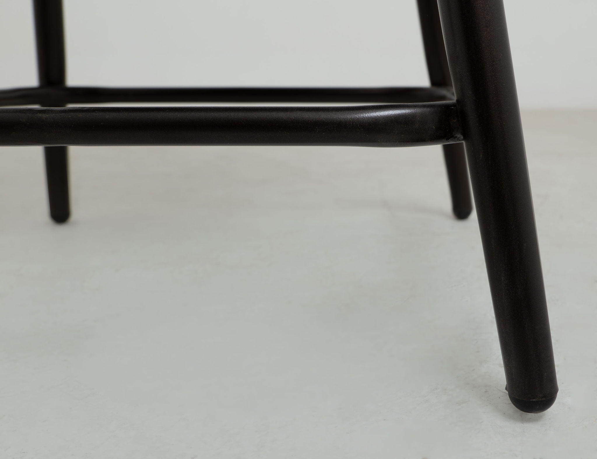 Tamesis - Upholstered Barstool