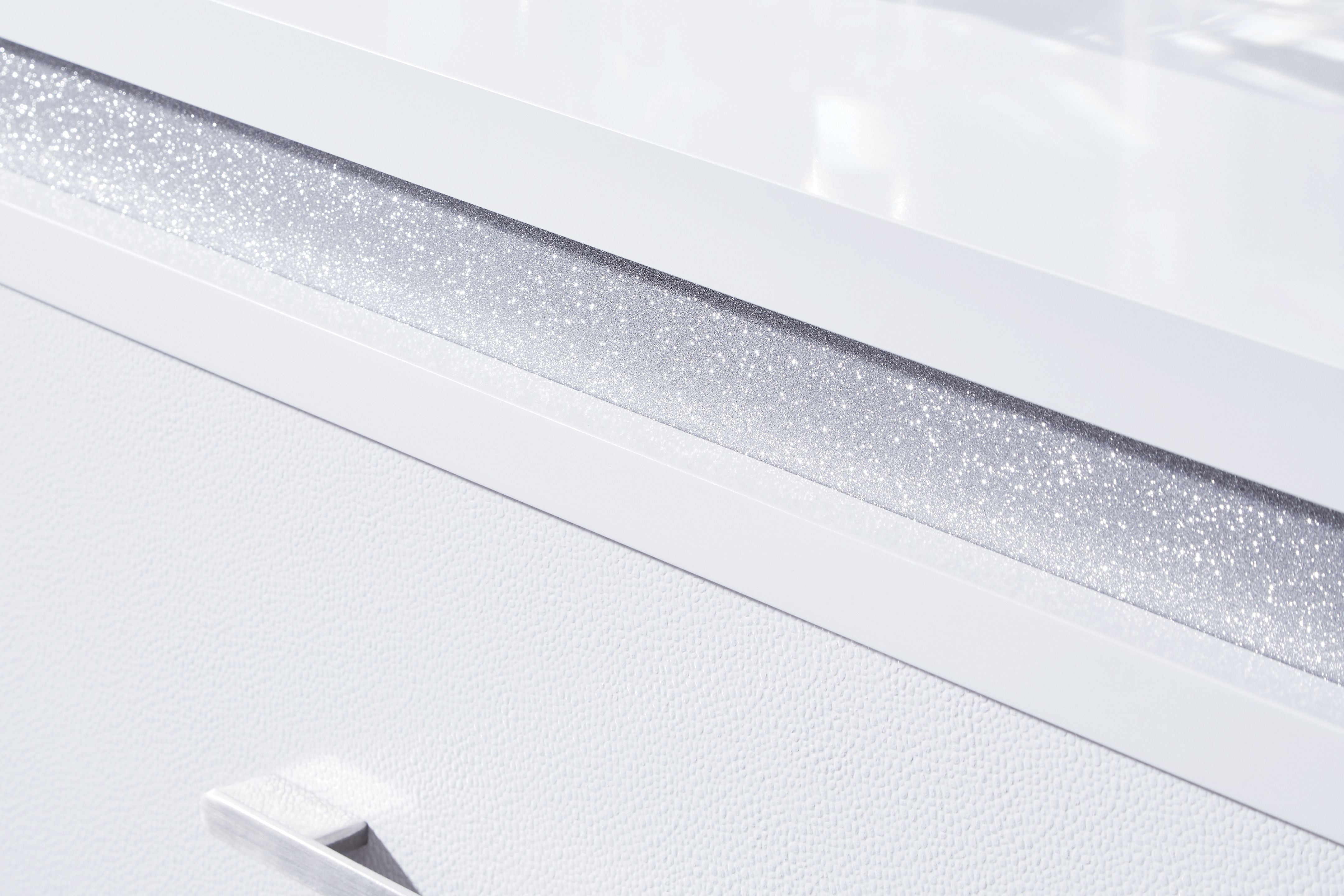 Jarlee - Four Drawer Chest - White