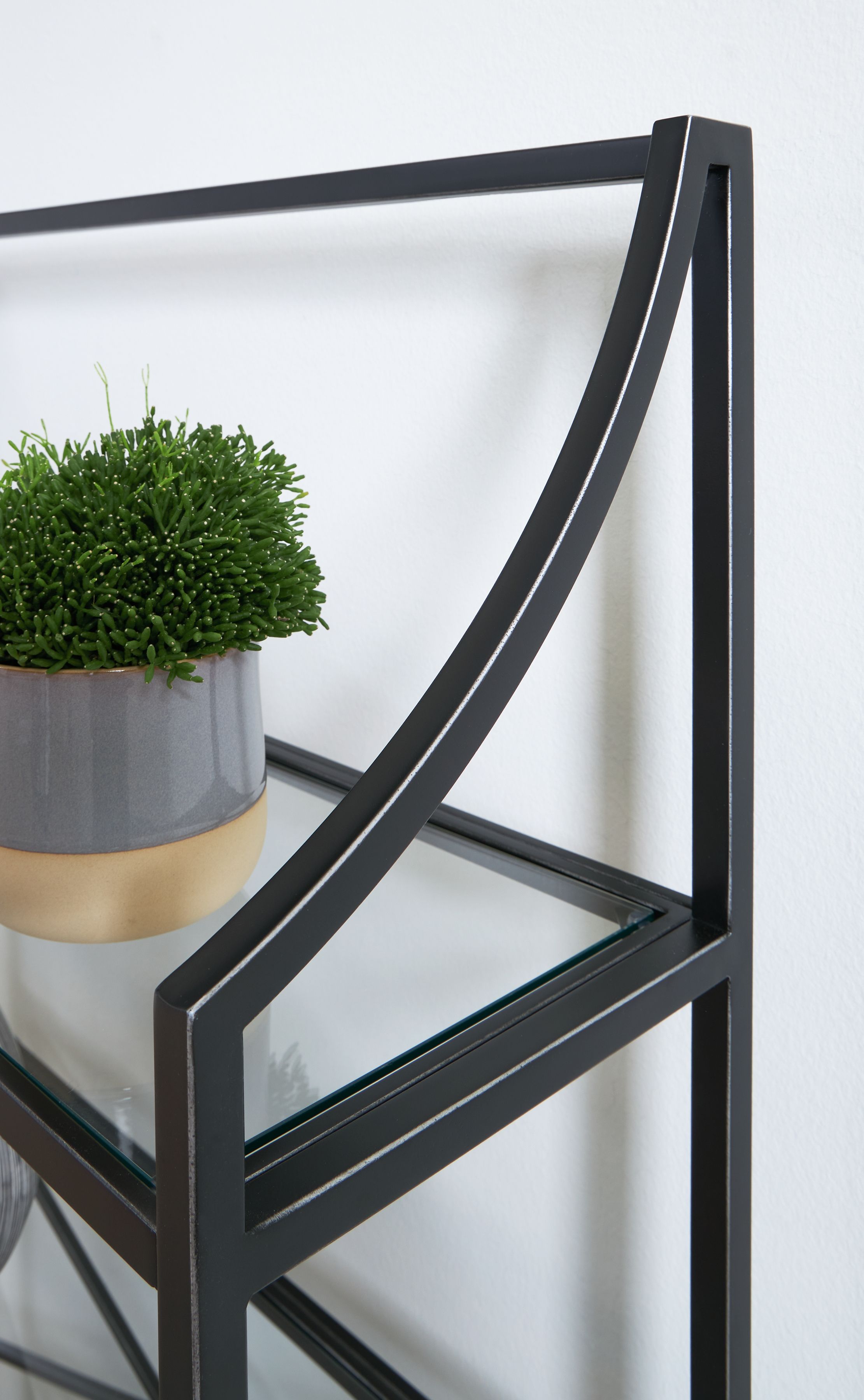 Dakerwell - Bookcase - Antique Black