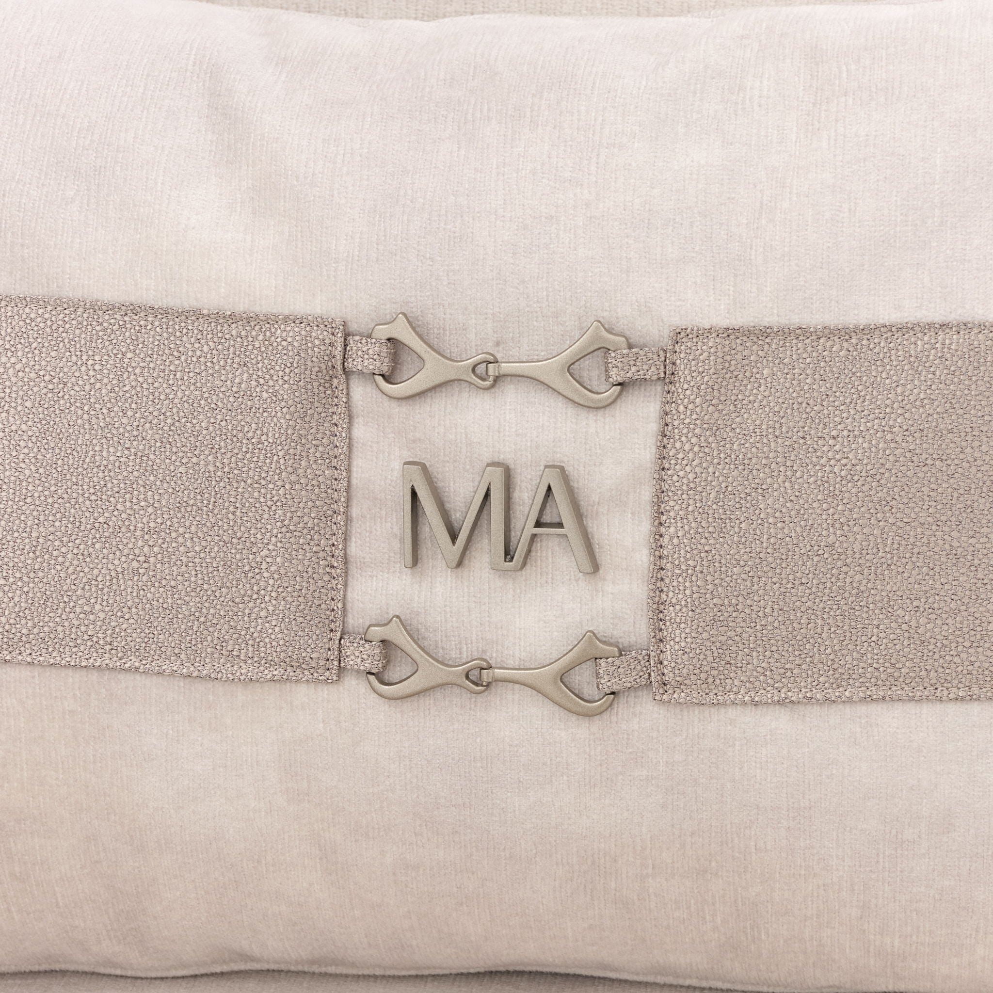 Mod Dream - Standard Sofa - Rich Champagne