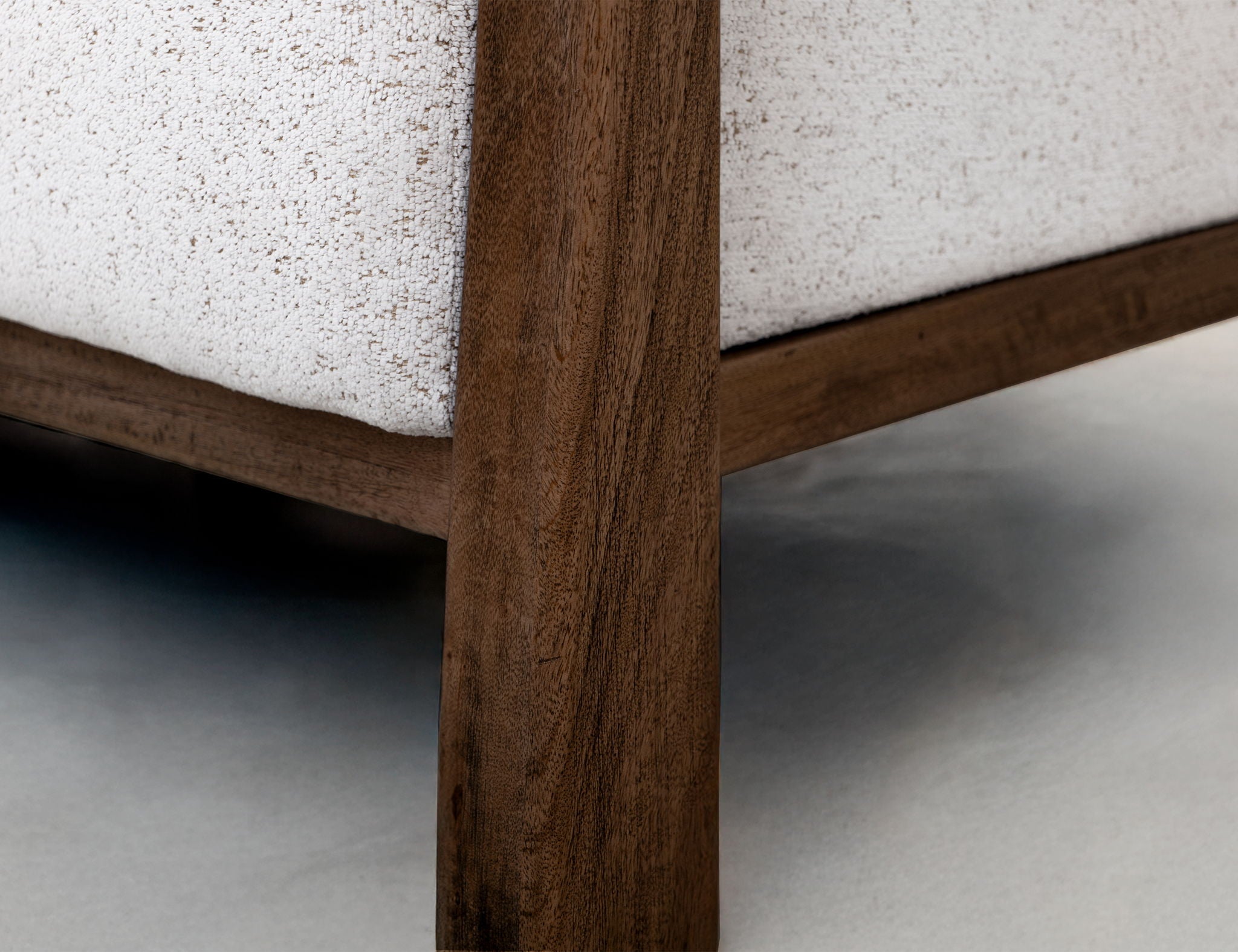 Roots - Sofa - Pearl Silver / Light Brown