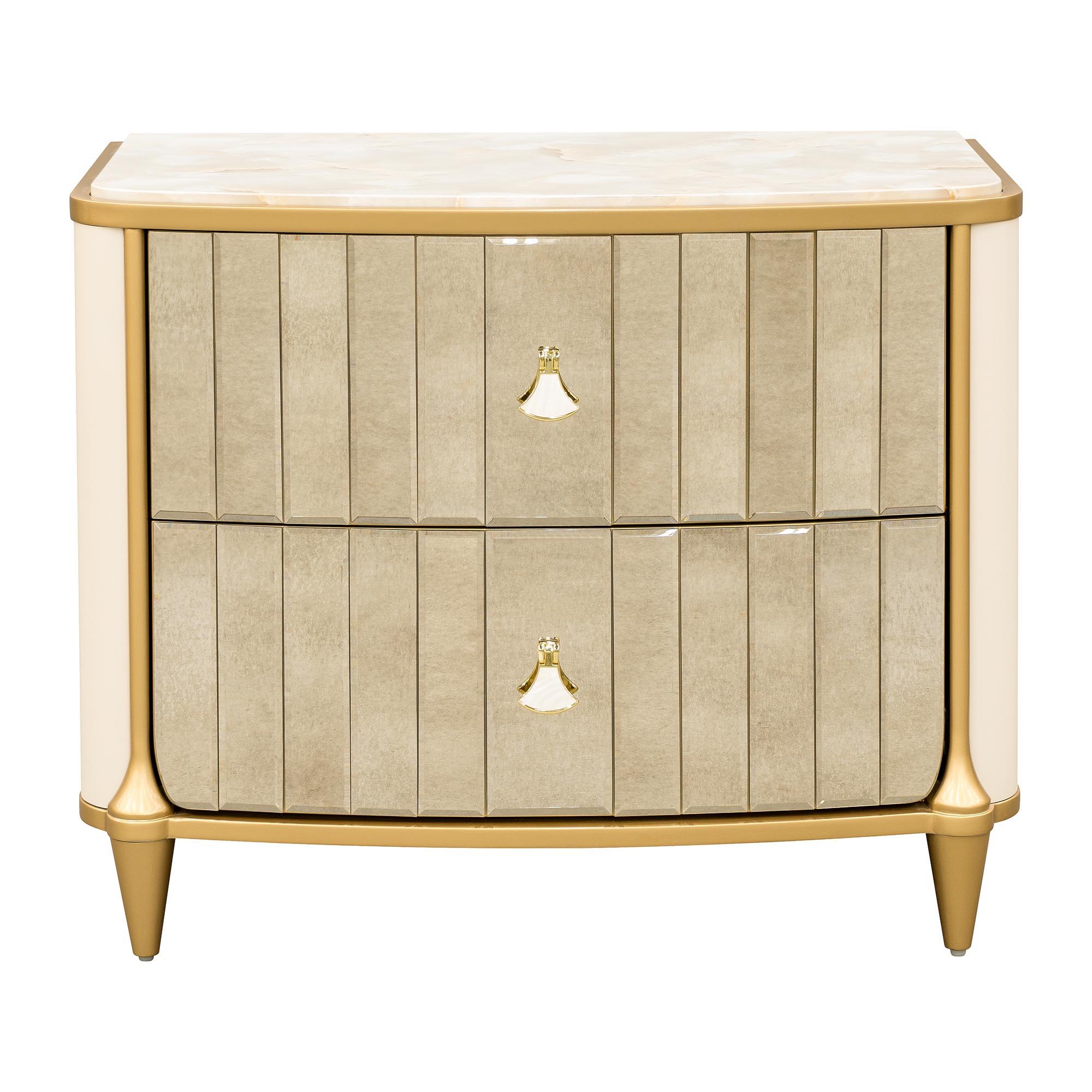 Scotts Square - Nightstand - Light Champagne
