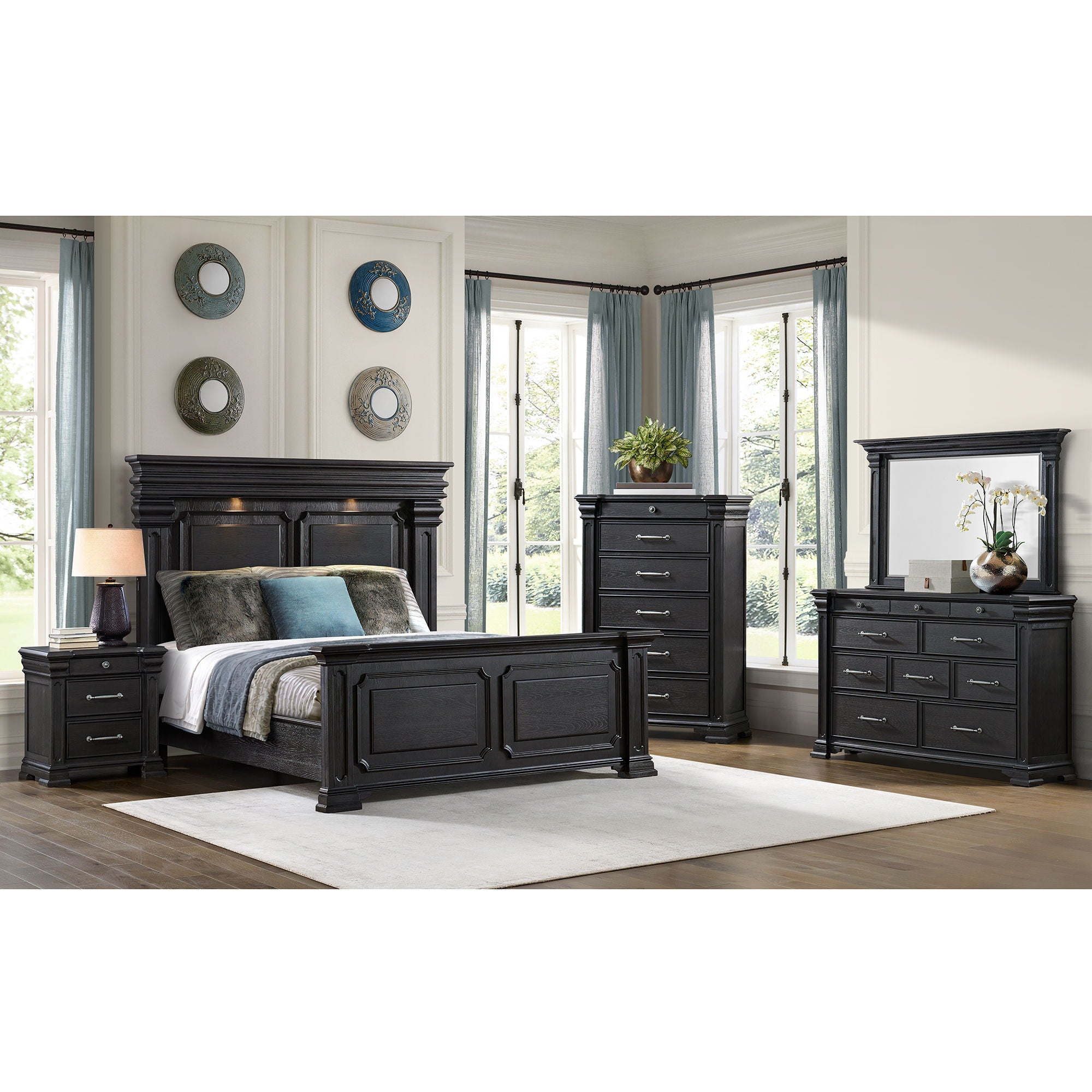 Kings Court - Bedroom Set
