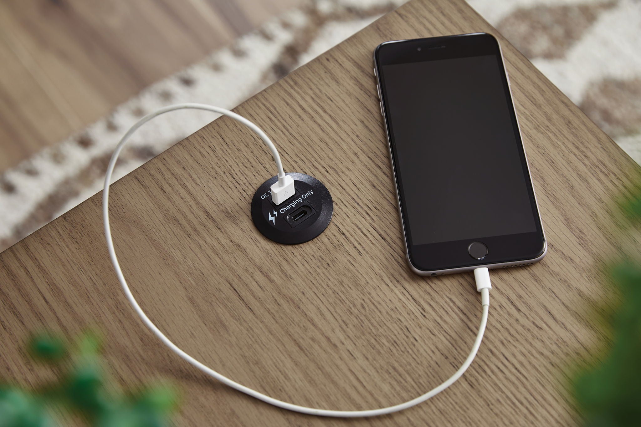 Camdill - Chair Side End Table