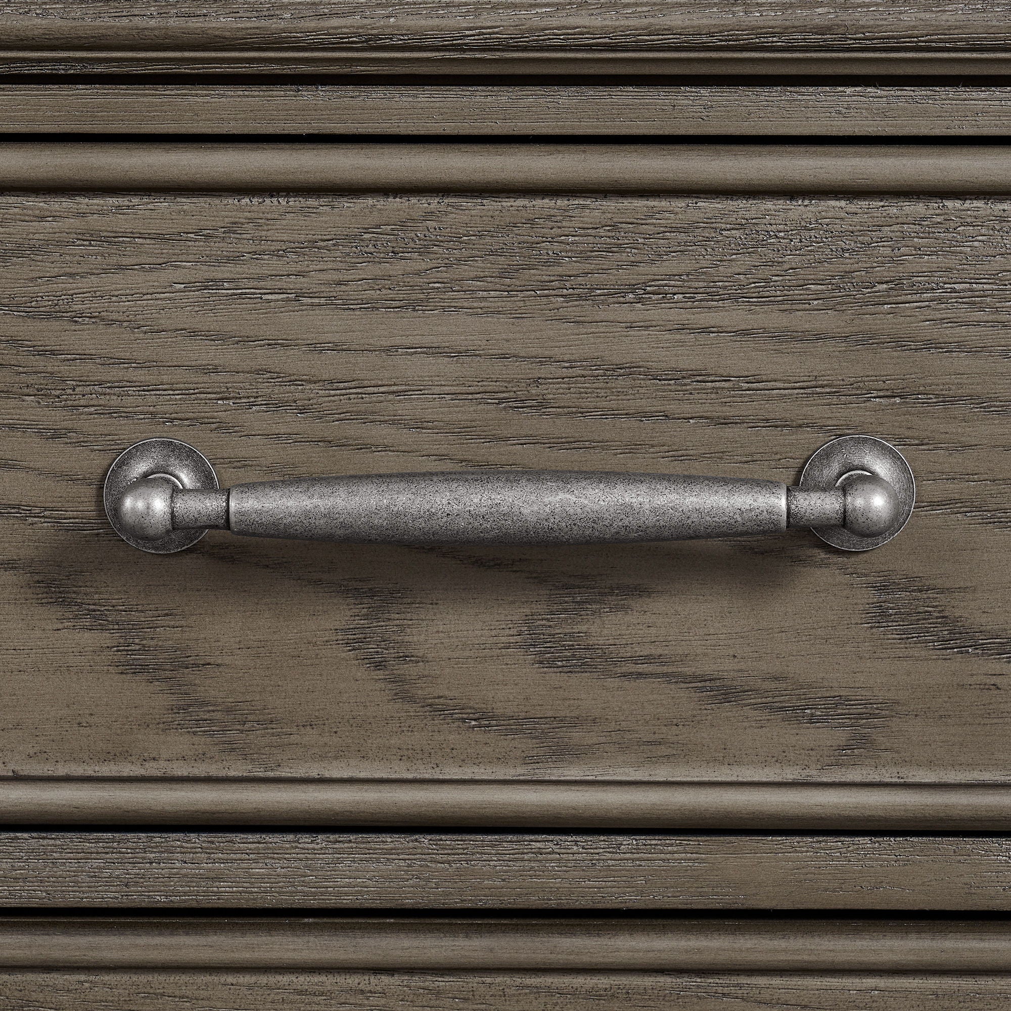 Kings Court - 10-Drawer Dresser