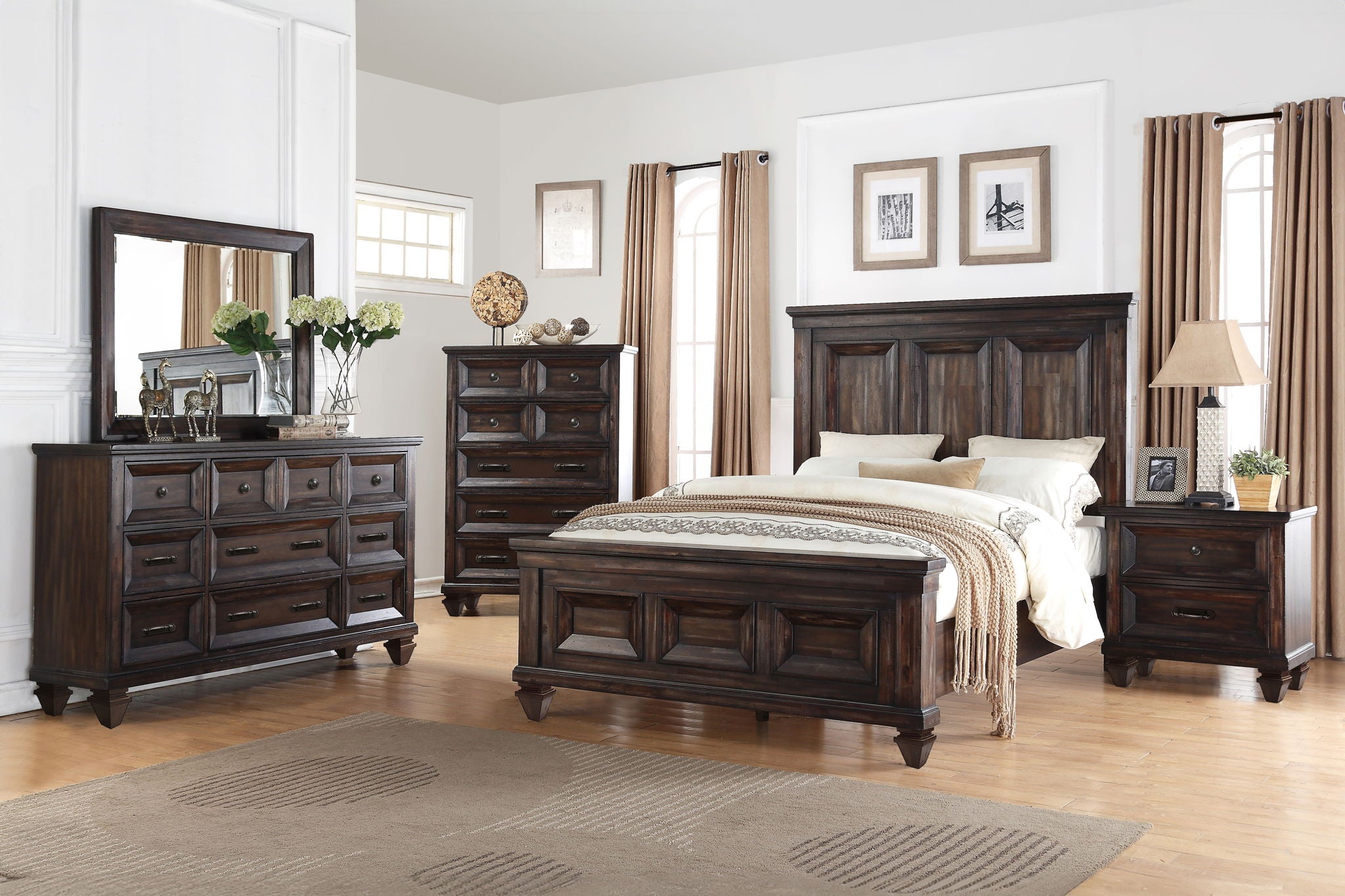 Sevilla - Nightstand - Walnut
