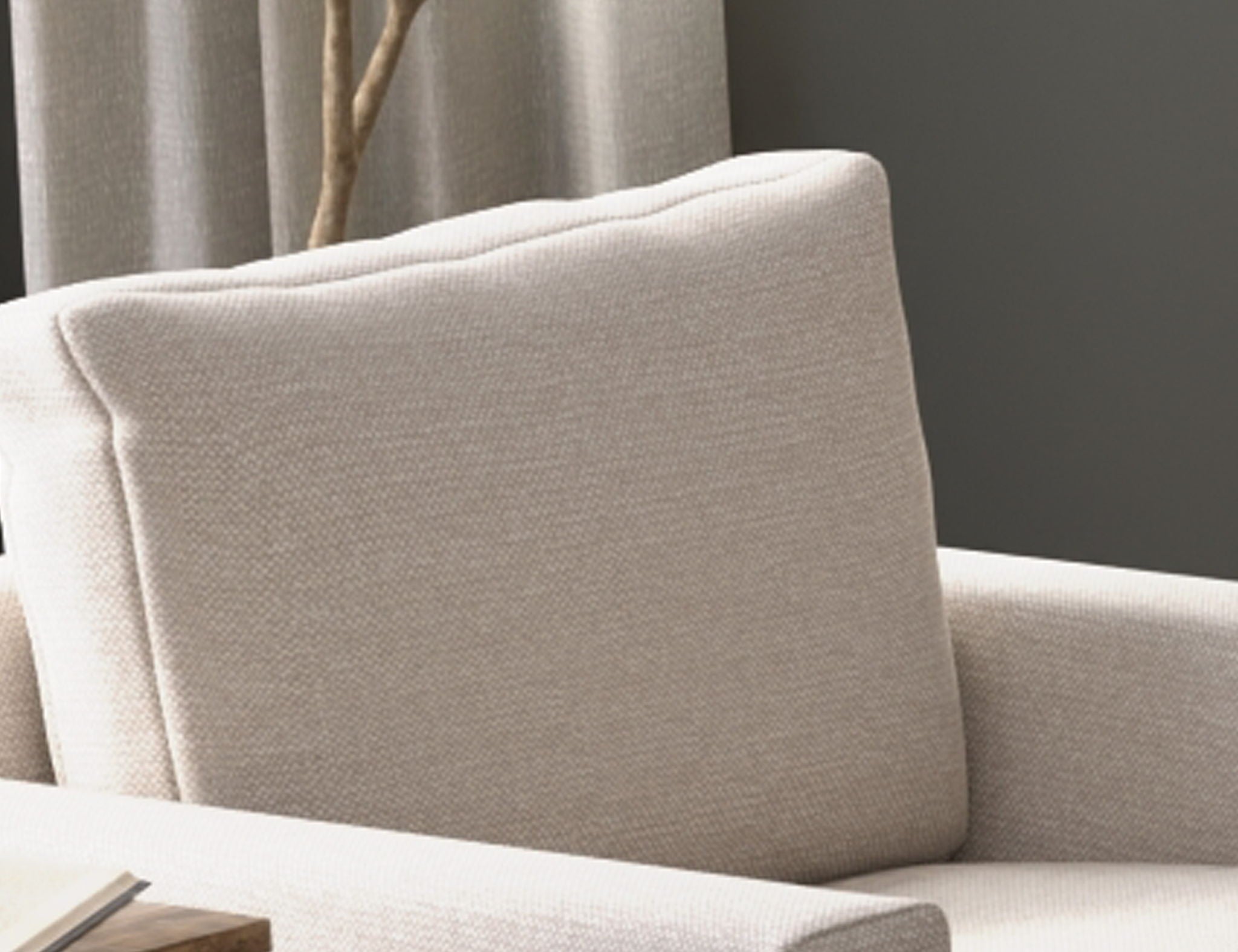 Blackburn - Armchair