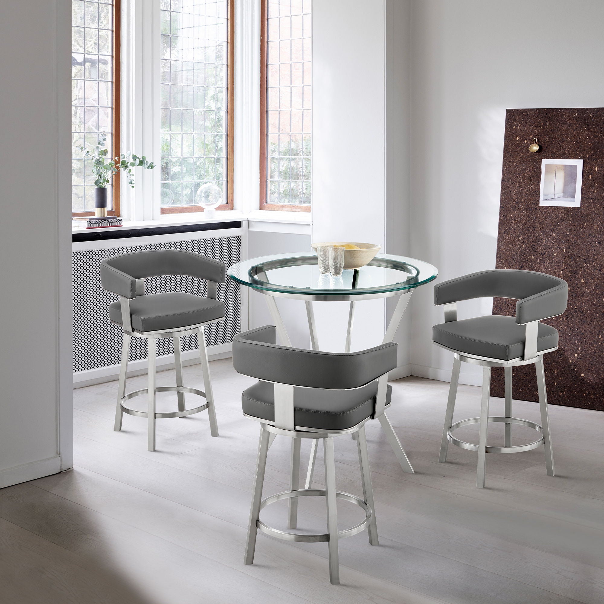 Naomi And Lorin - Dining Set