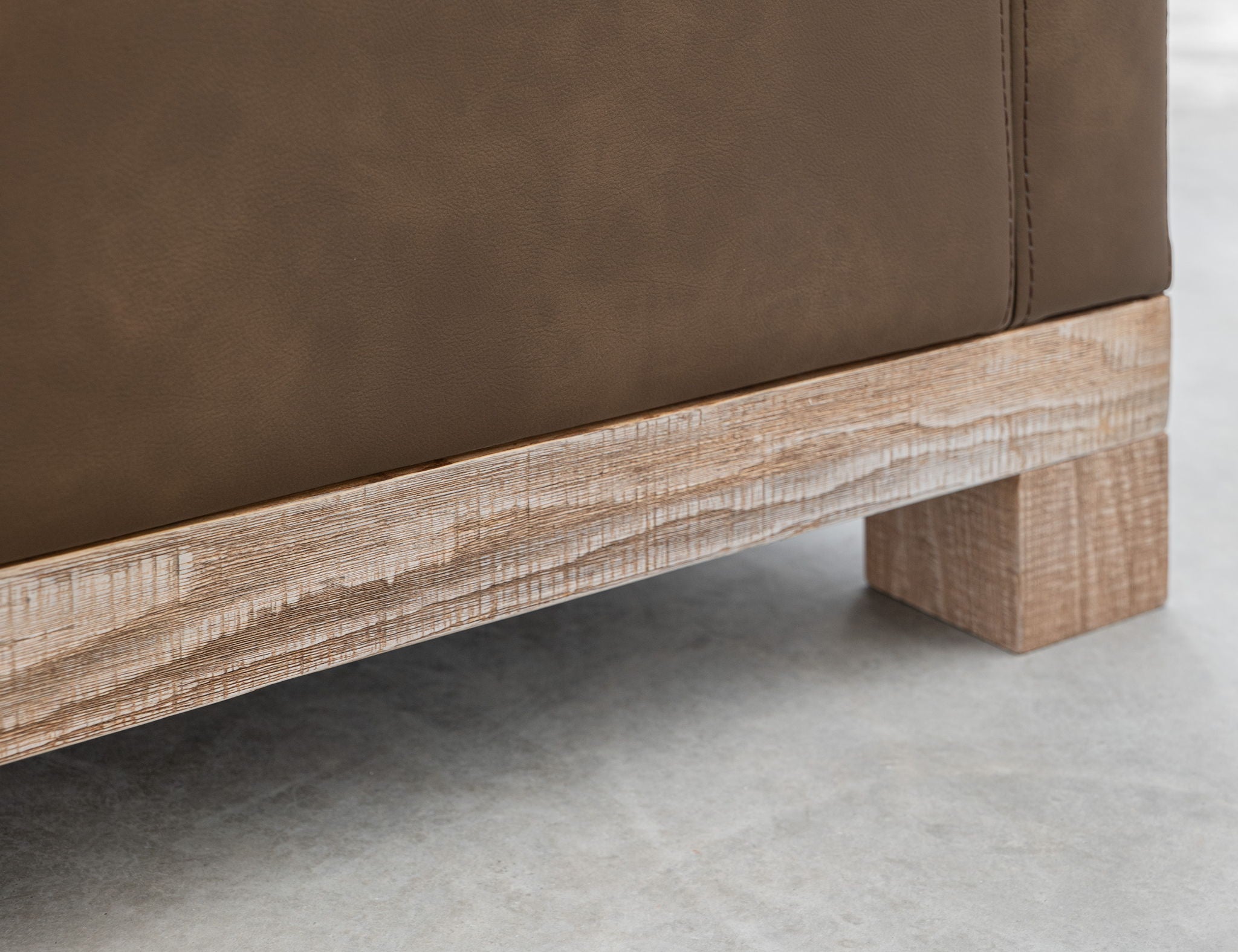 Samba - Armchair - Brown