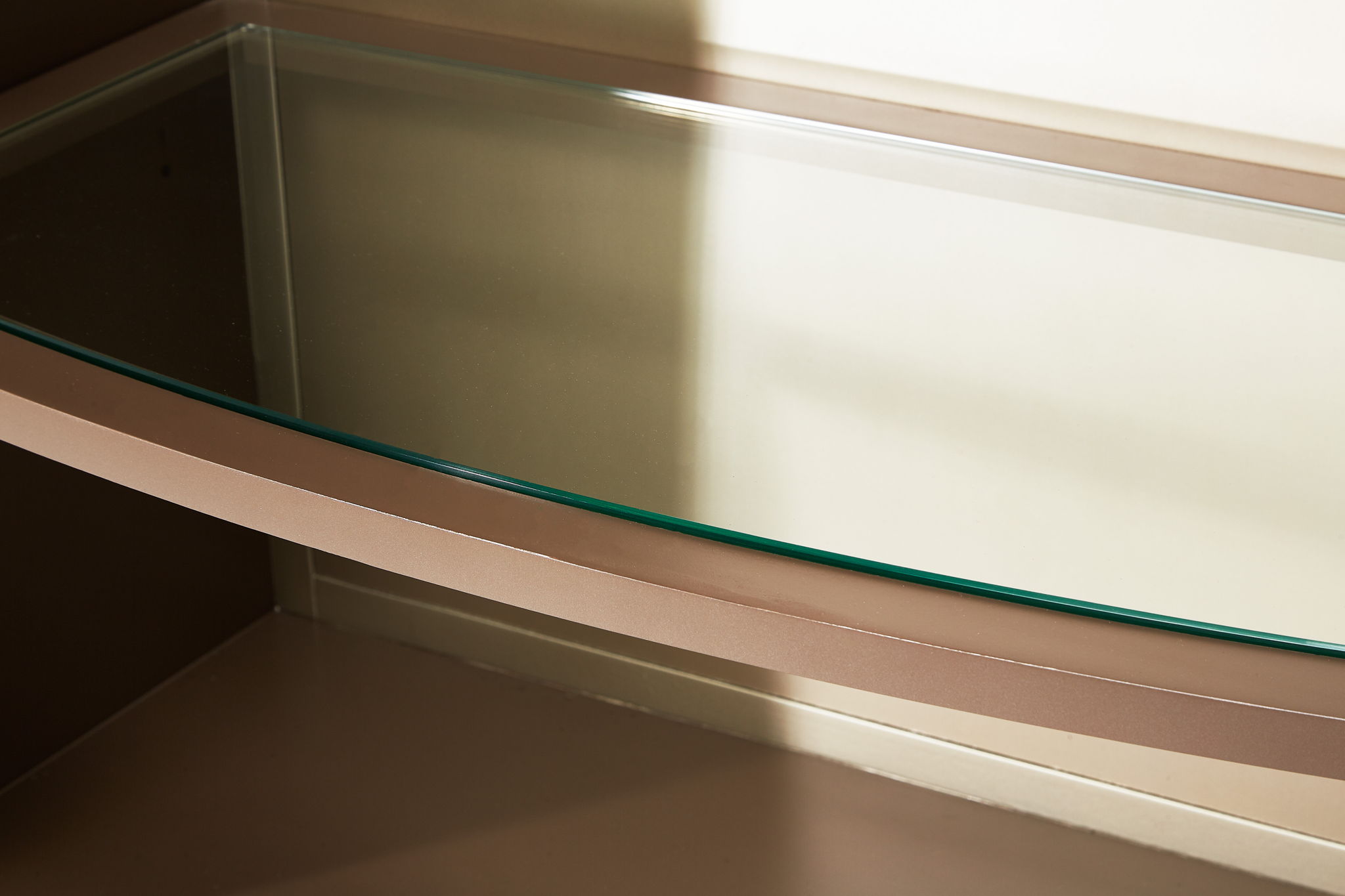 Villa Cherie - Bookcase