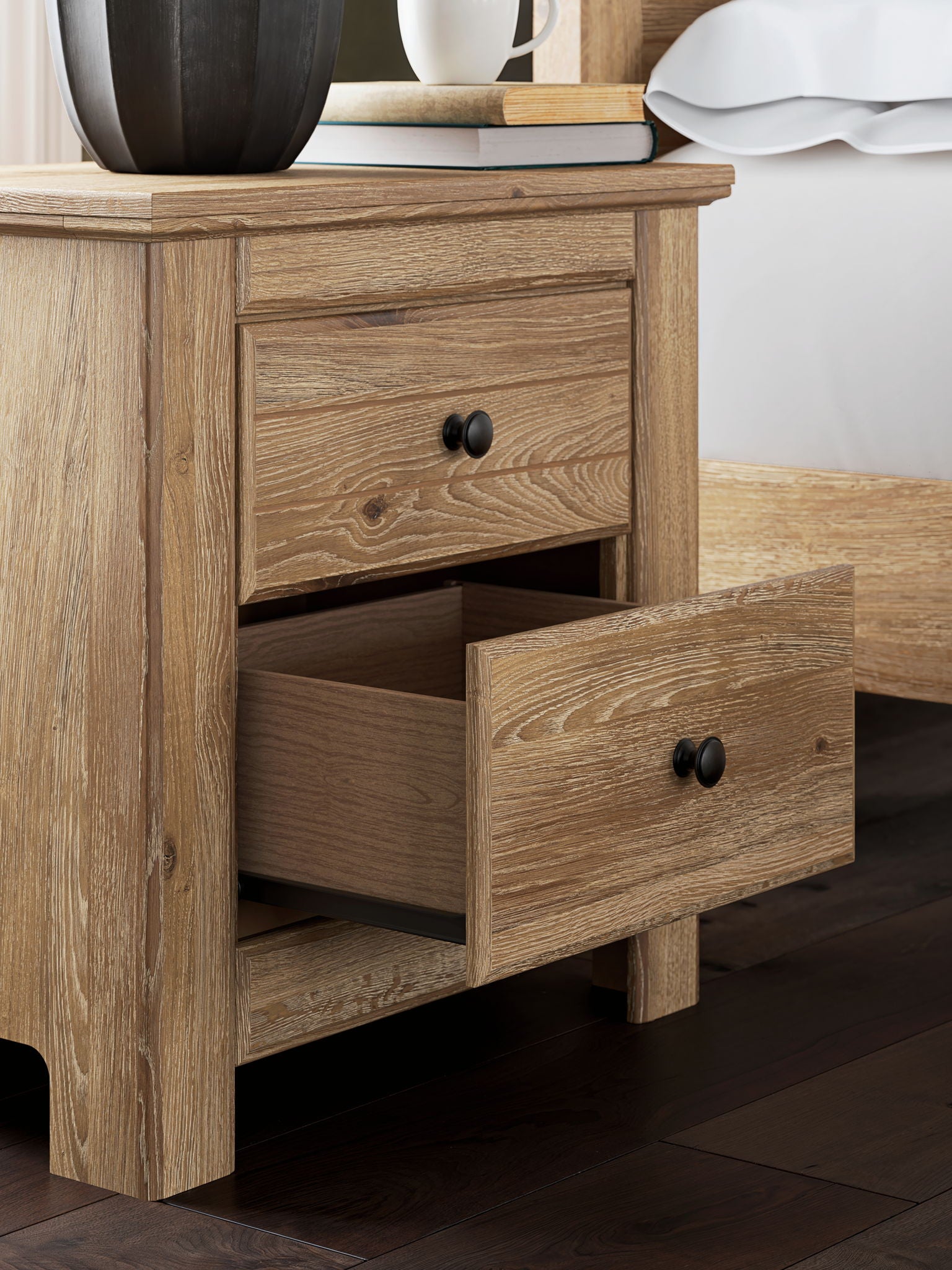 Makidern - Two Drawer Night Stand