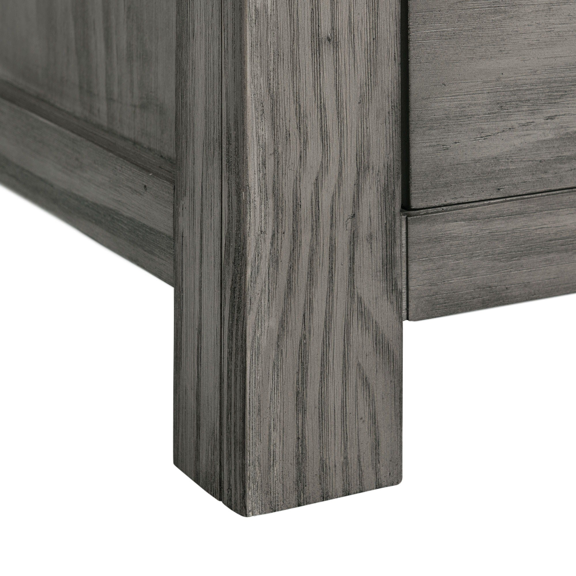 Wade - 7-Drawer Dresser