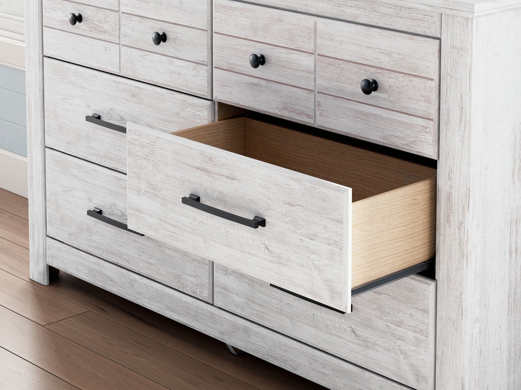 Makidern - Six Drawer Dresser