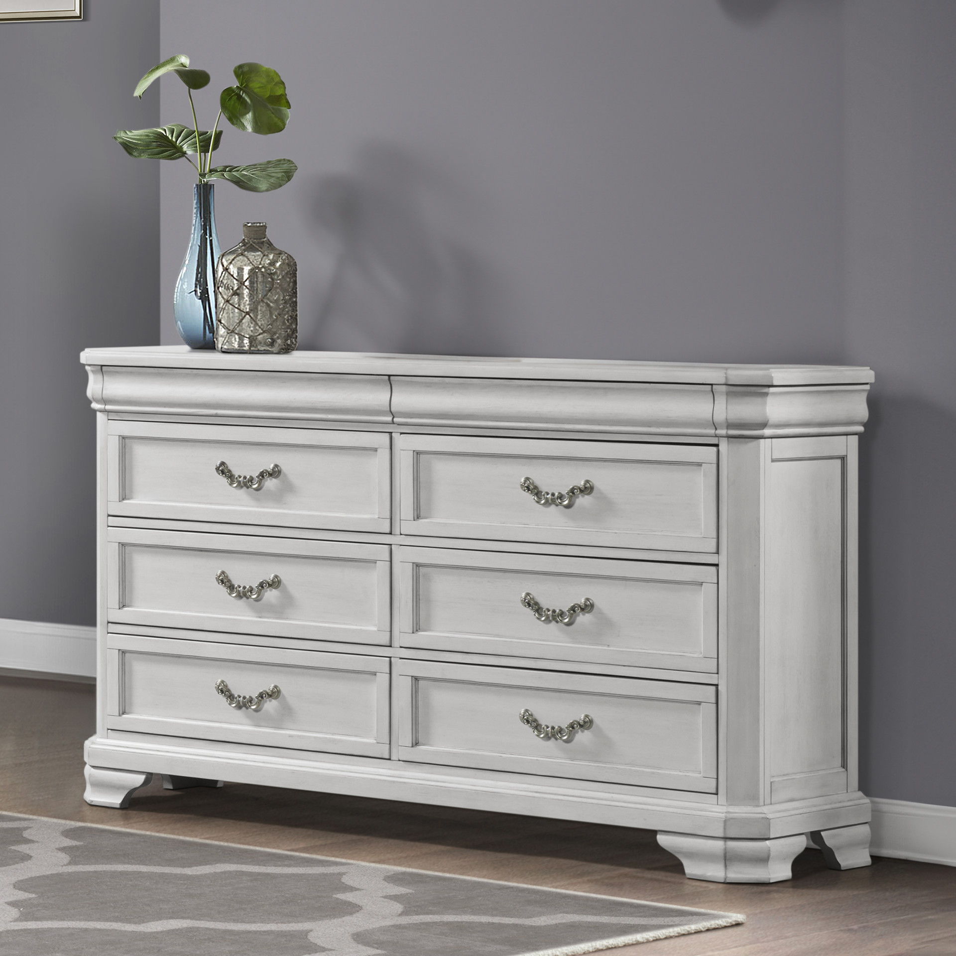 Lyndhurst - Dresser