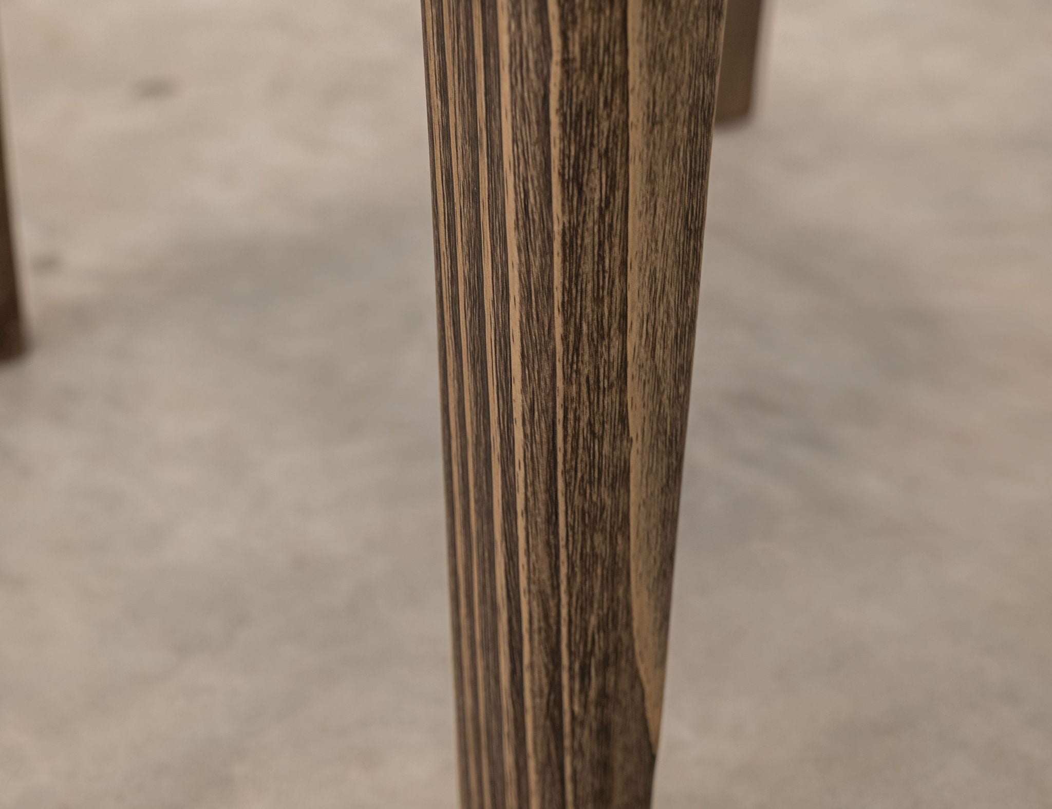Olivia - Sofa Table - Brown