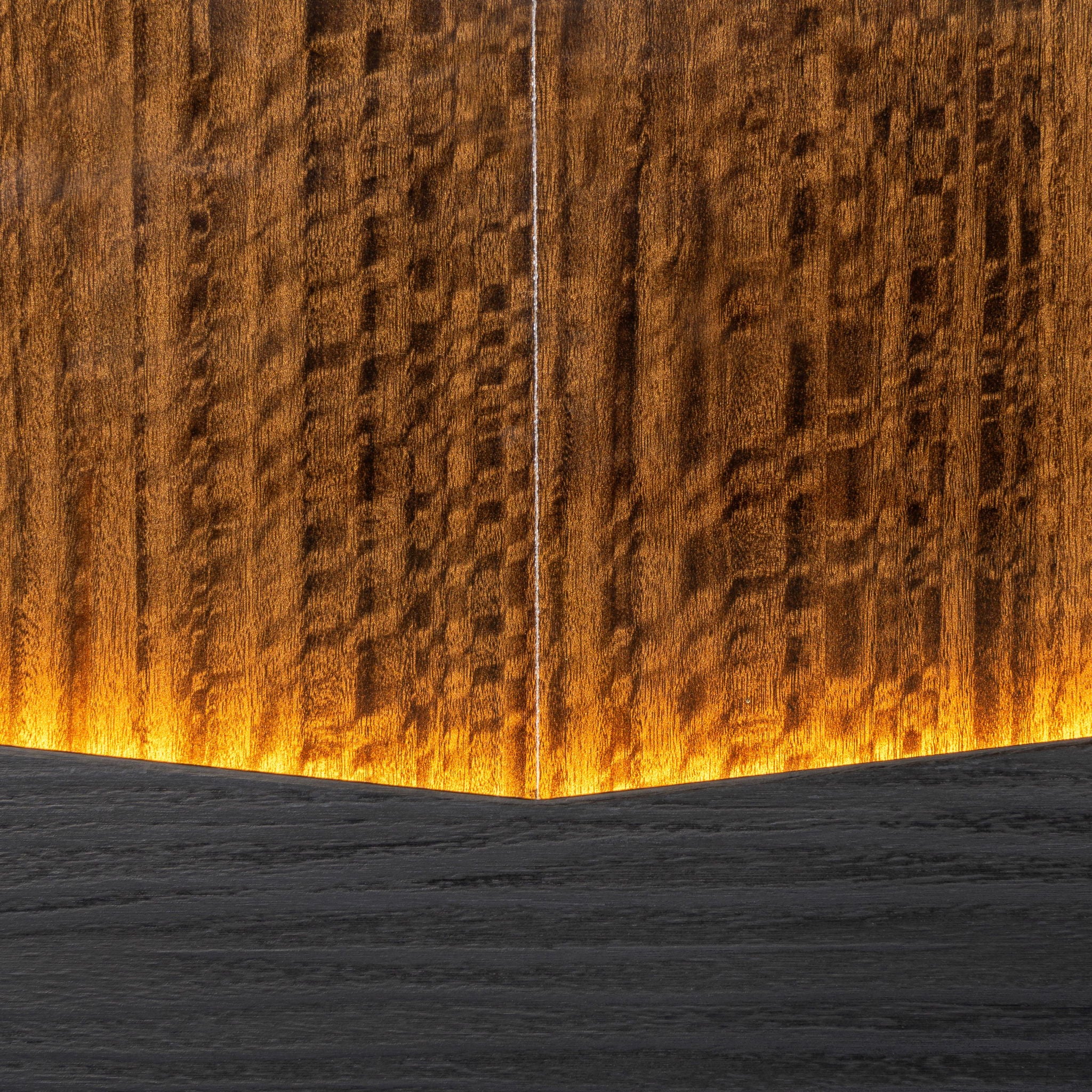 Kayner - Bed With LED Lights