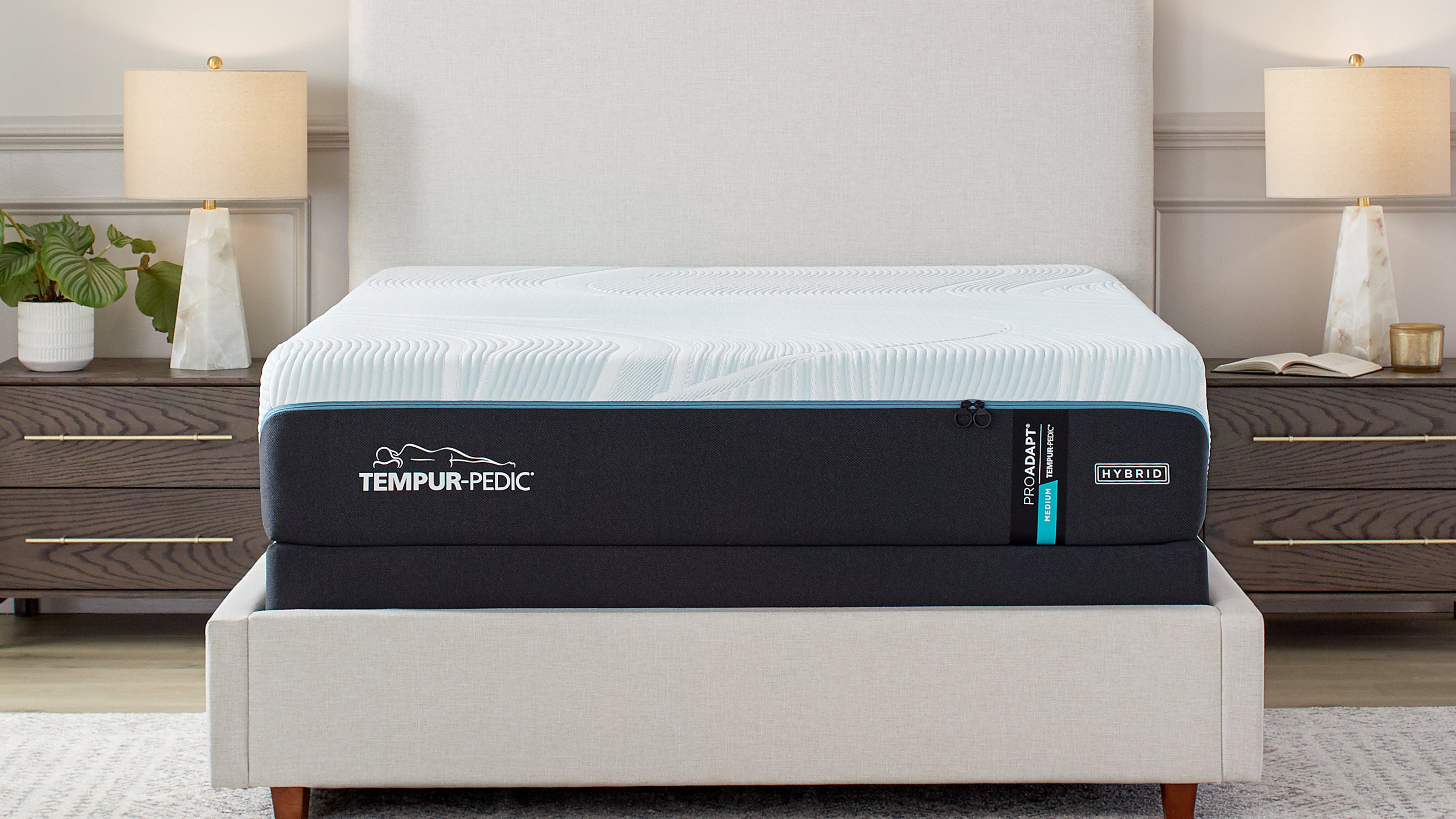 Tempur-Pedic® TEMPUR-ProAdapt® Medium Hybrid Mattress