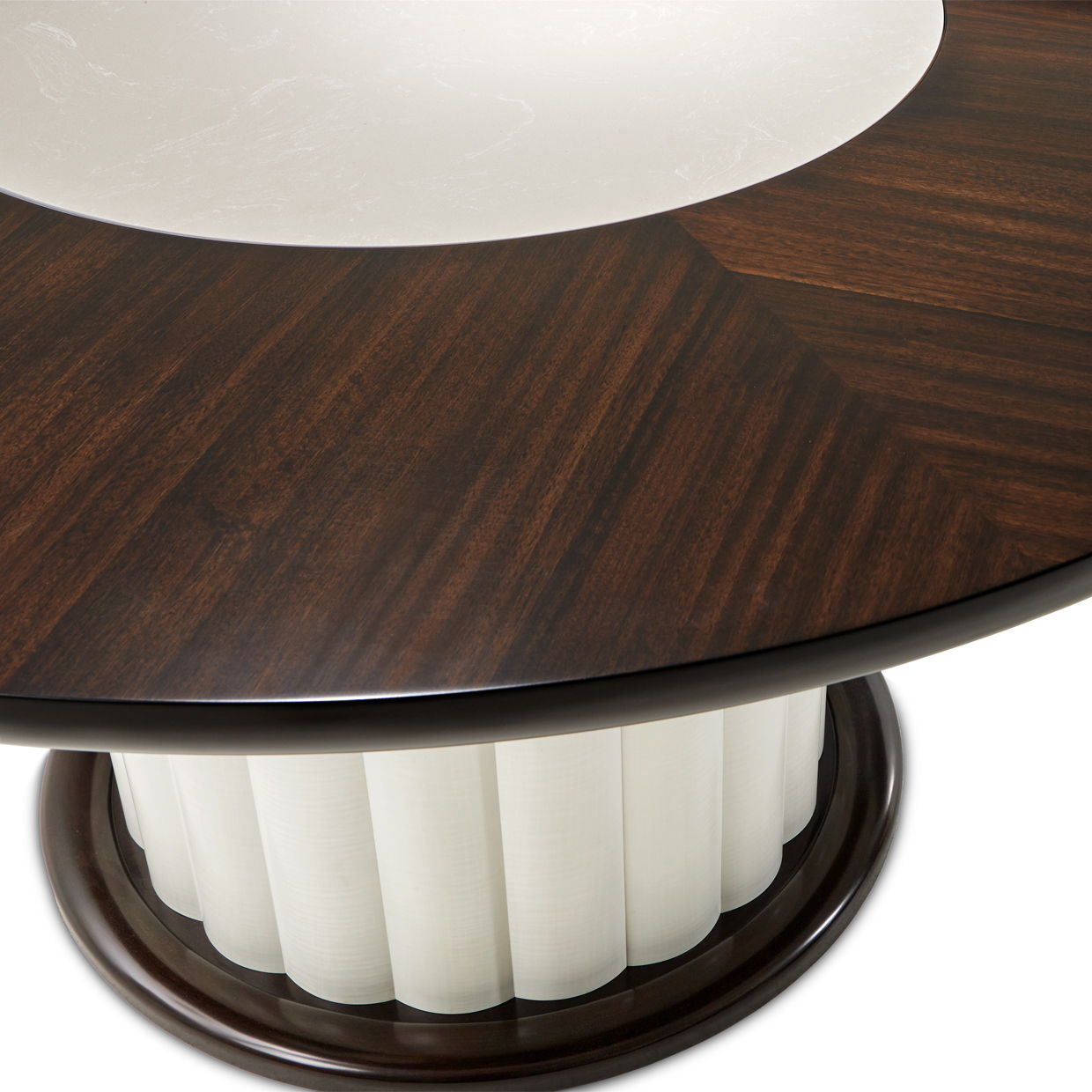 Paris Chic - Round Dining Table