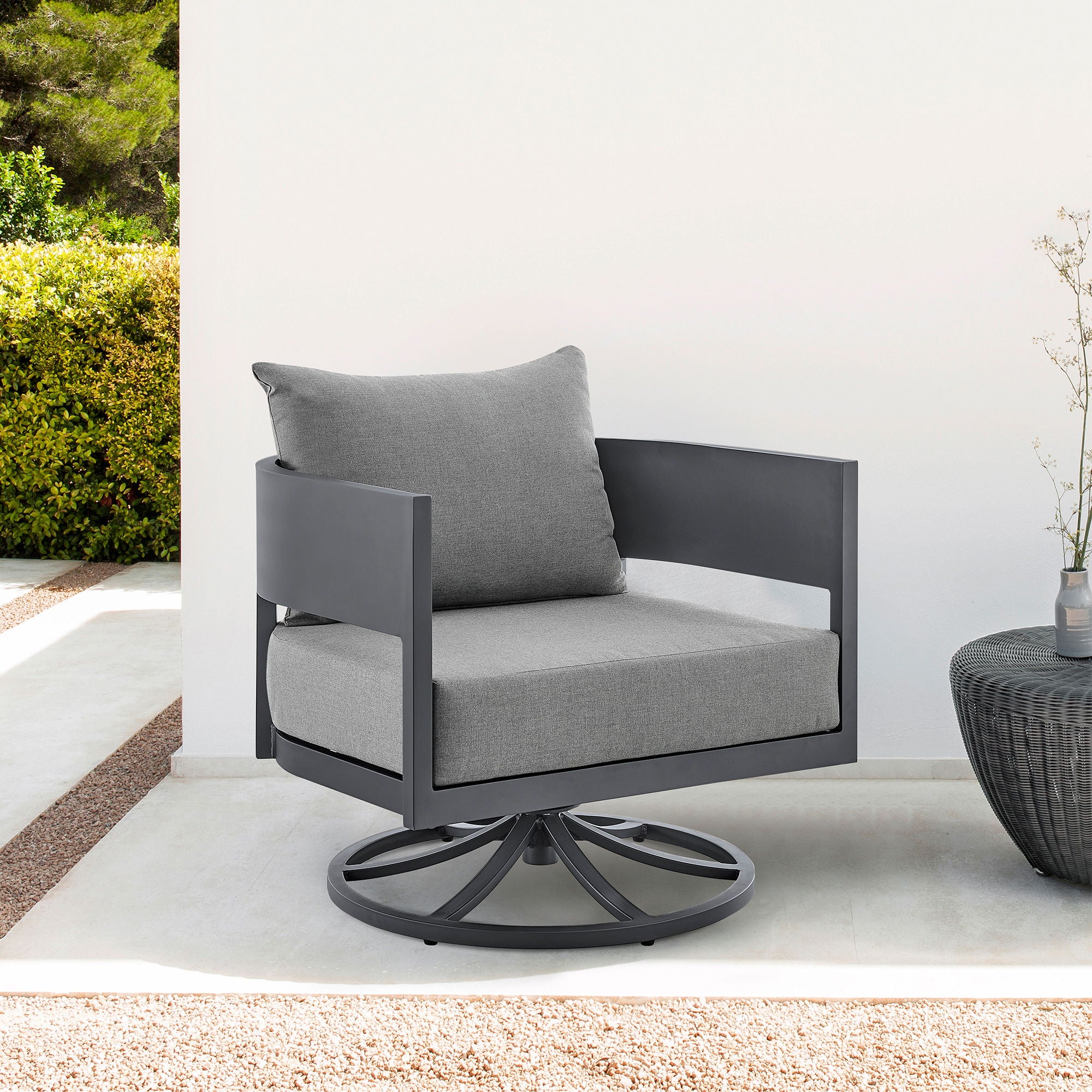 Argiope - Outdoor Patio Swivel Rocking Chair - Gray Aluminum With Cushions