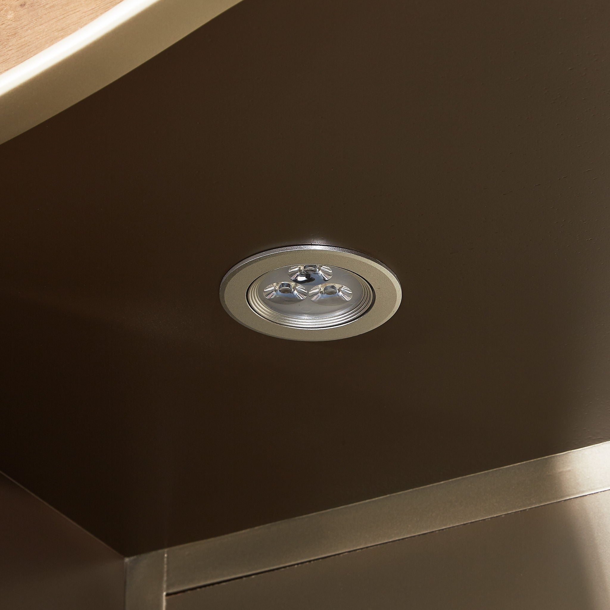 Villa Cherie - Bookcase