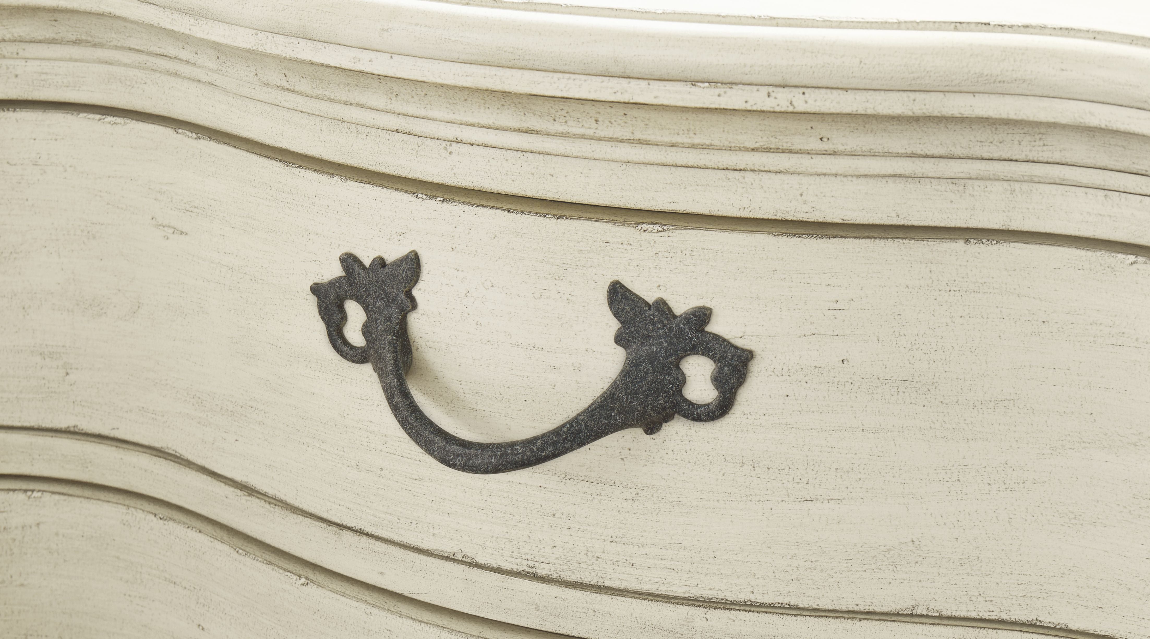 Arlendyne - Three Drawer Night Stand - Antique White