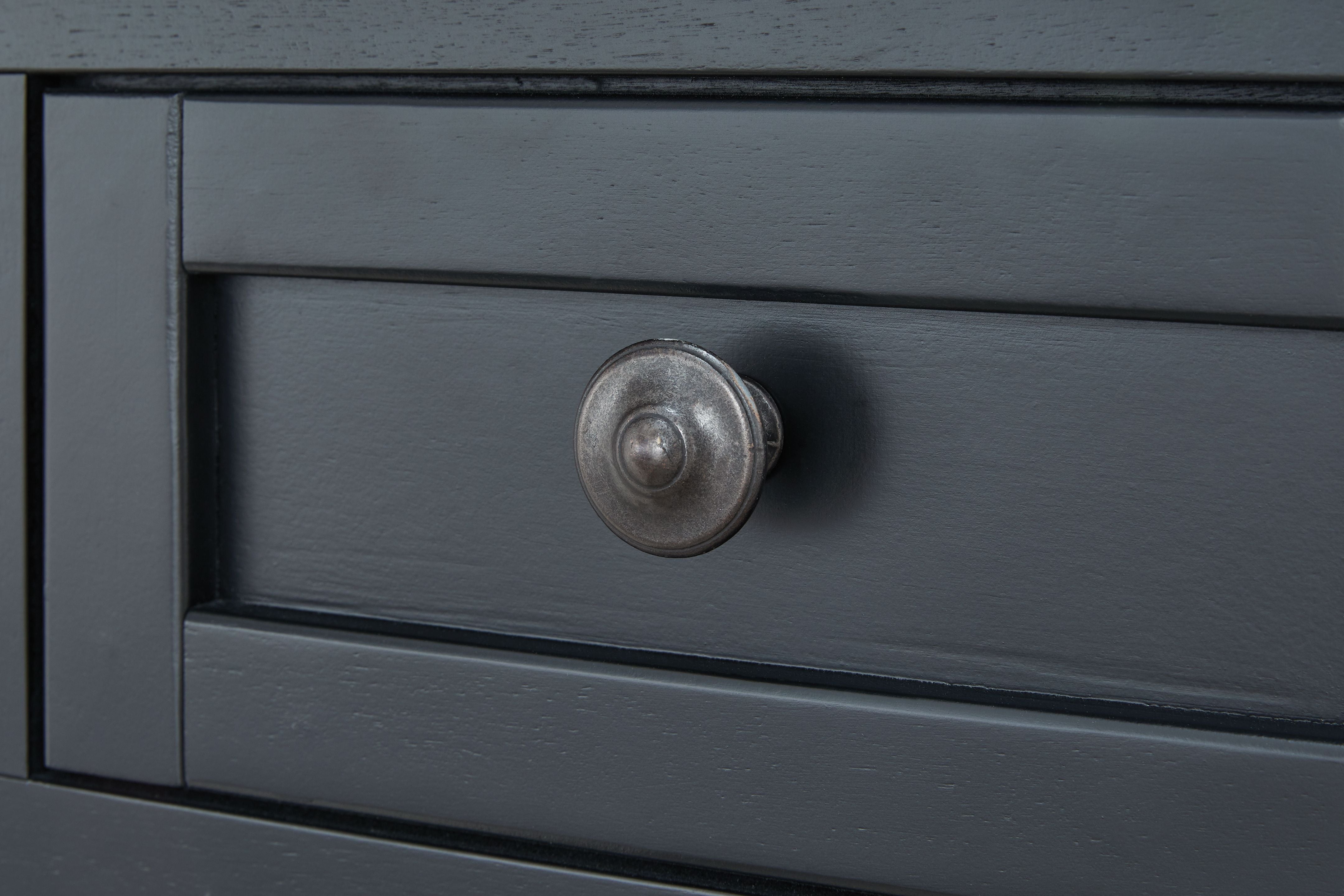 Wildenauer - Chair Side End Table - Brown / Black