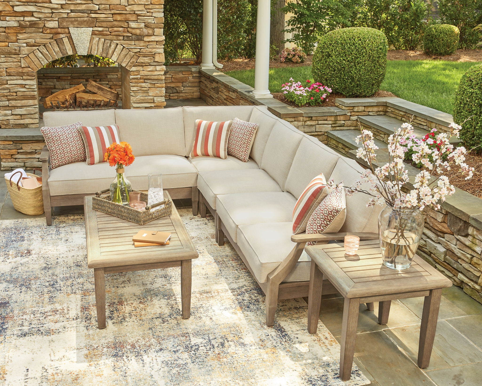 Clare View - Outdoor Sectional