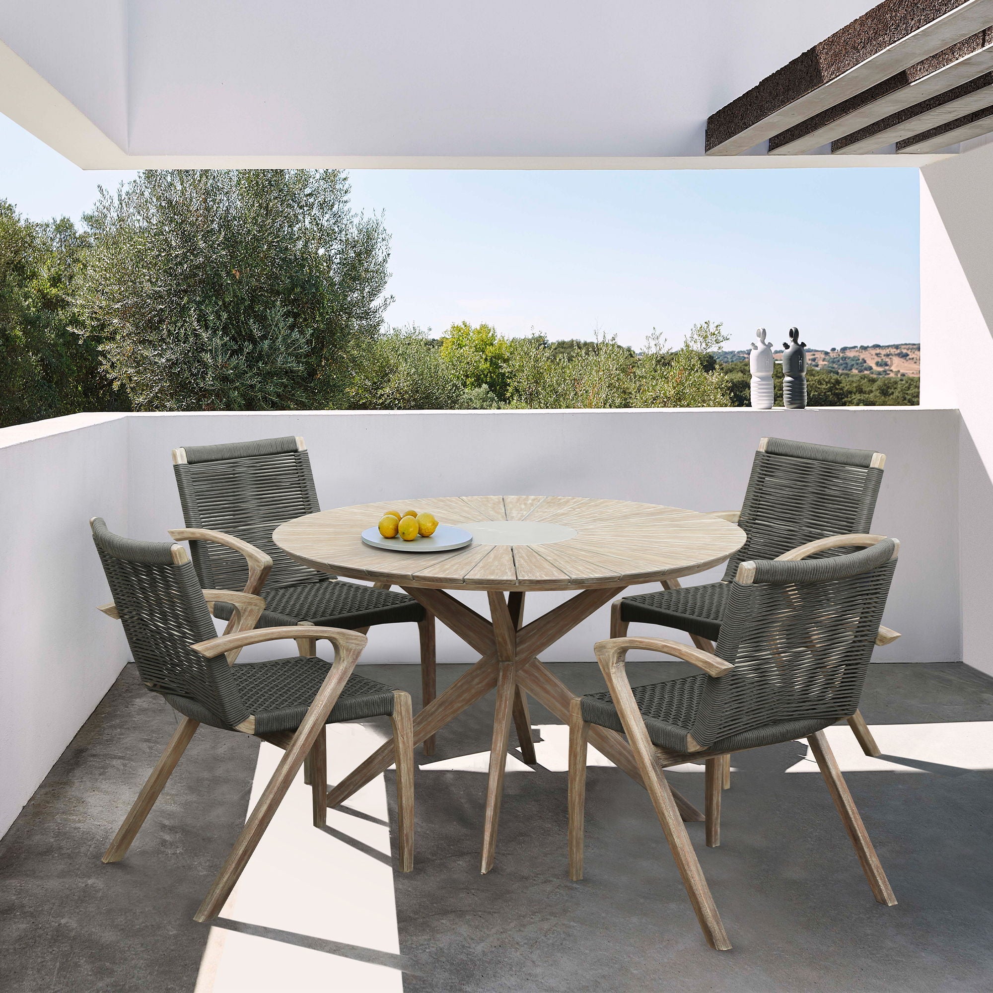 Oasis - Outdoor / Concrete Round Dining Table - Light Eucalyptus