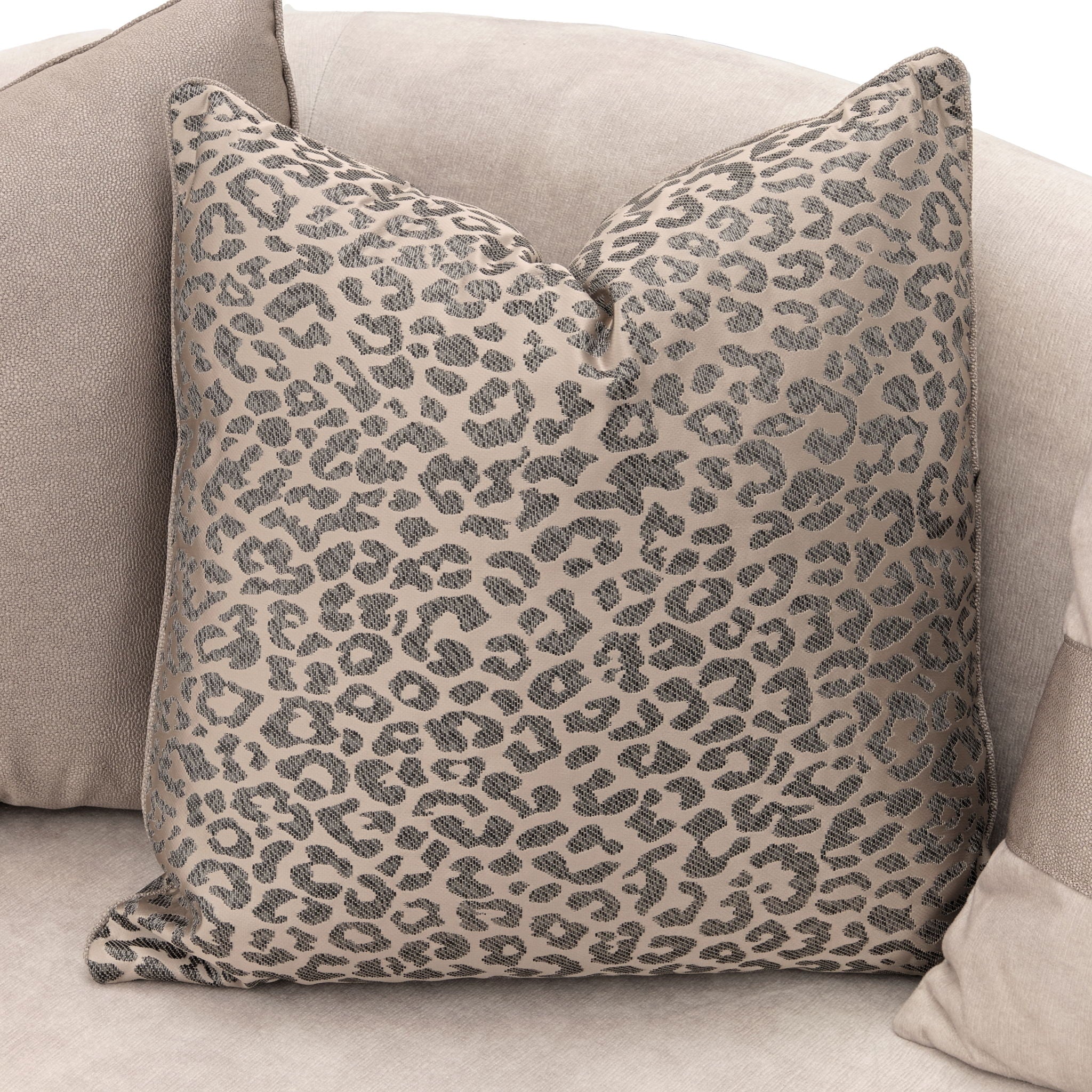 Mod Dream - Standard Sofa - Rich Champagne