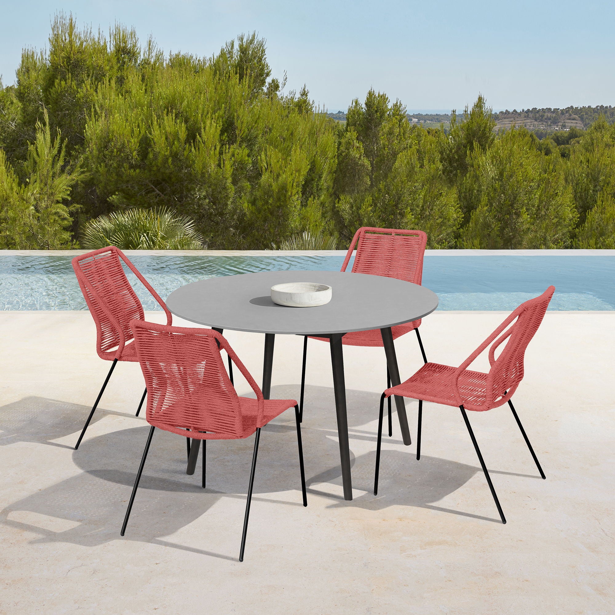 Sydney And Clip - Outdoor Patio 47" Dining Set