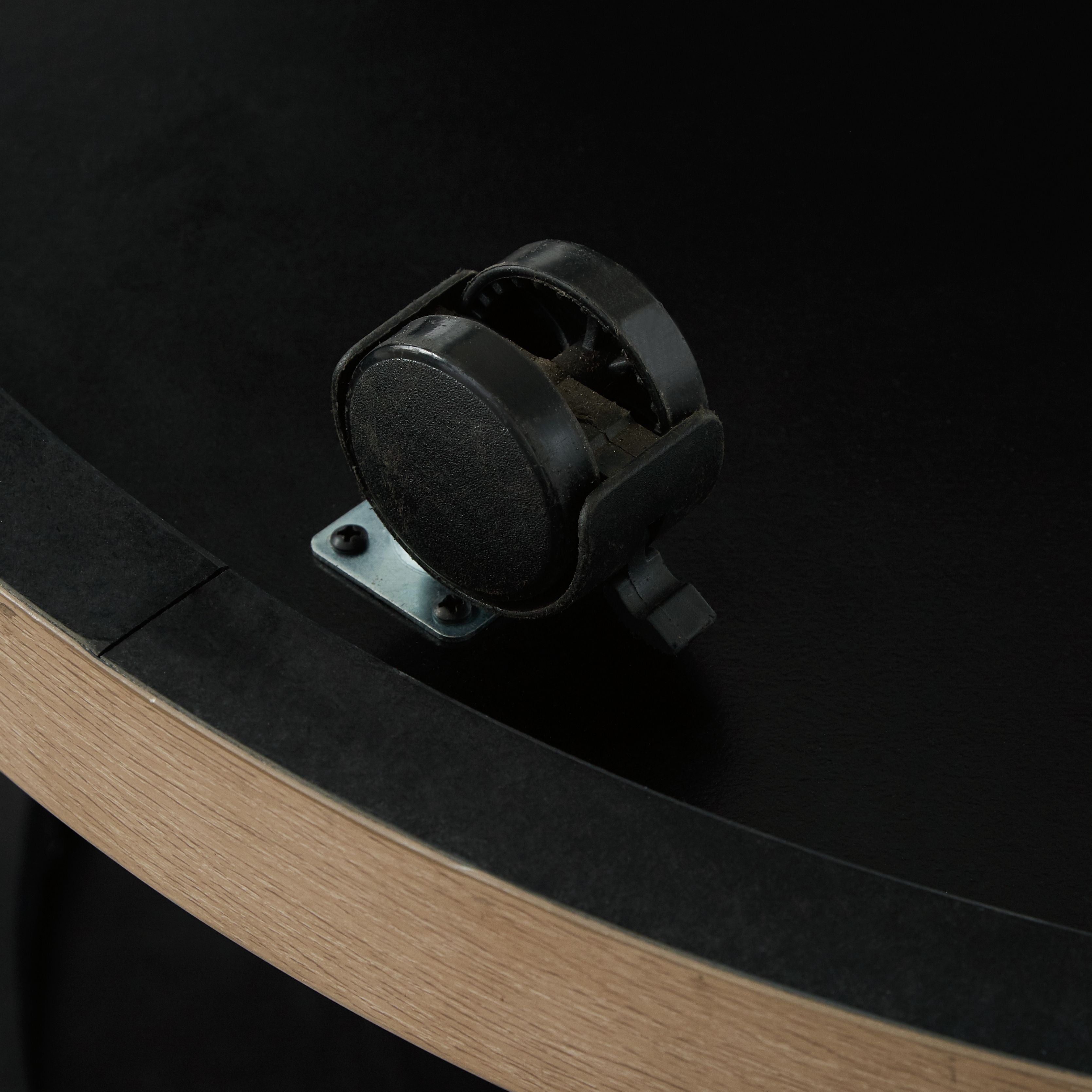 Darthurst - Occasional Table Set (Set of 3) - Light Brown