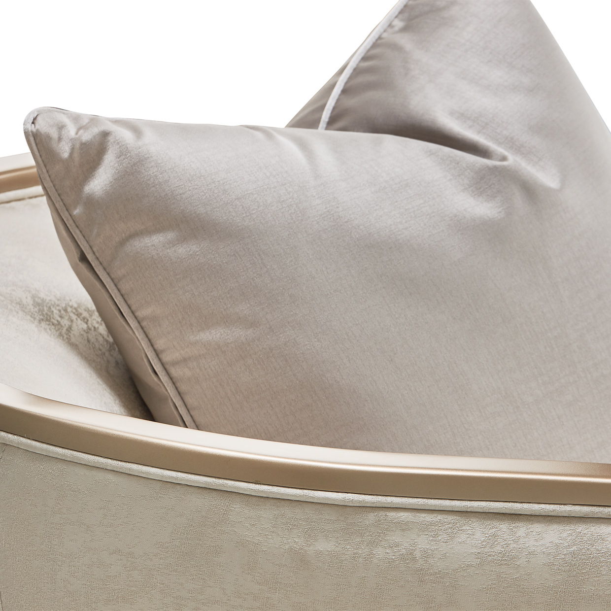 Malibu Crest - Chair - Cloud White / Chardonnay