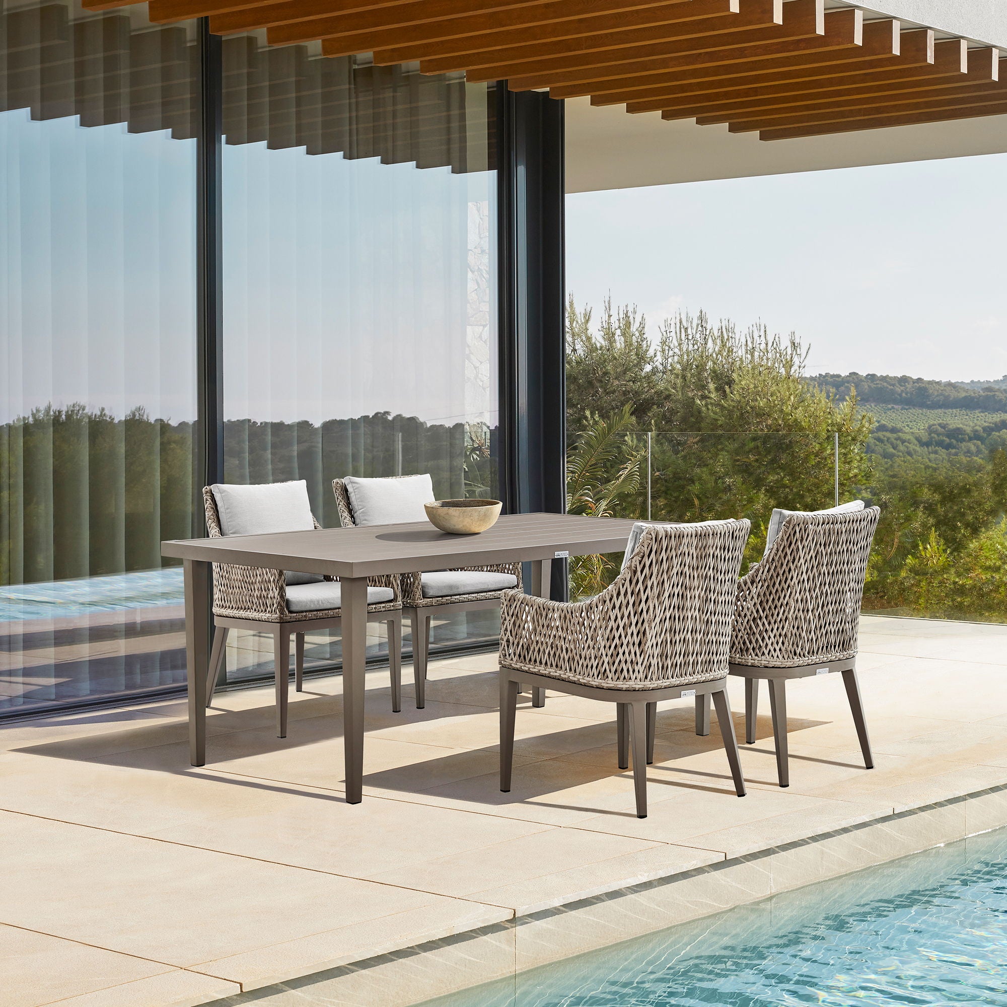 Silvana - Aluminum Outdoor Dining Set