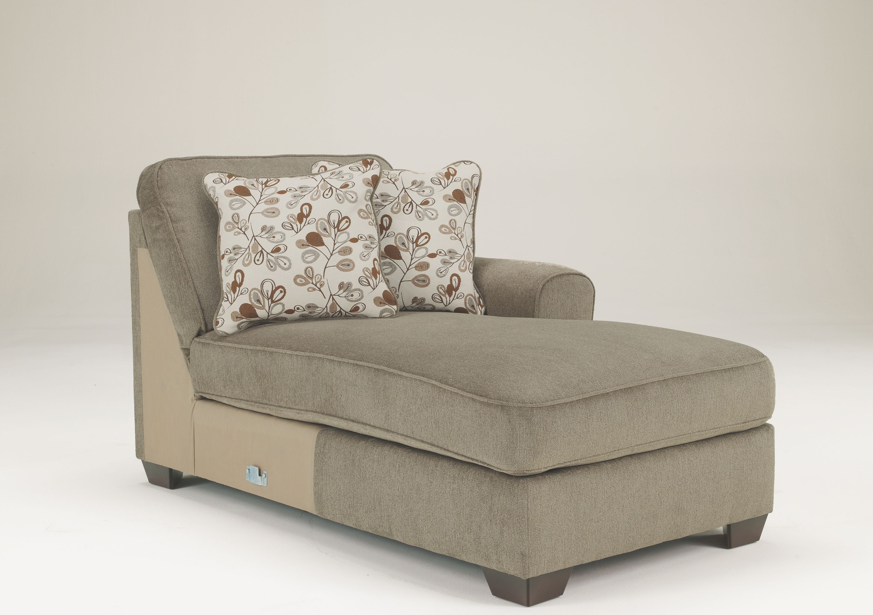 Patola Park - Patina - RAF Corner Chaise