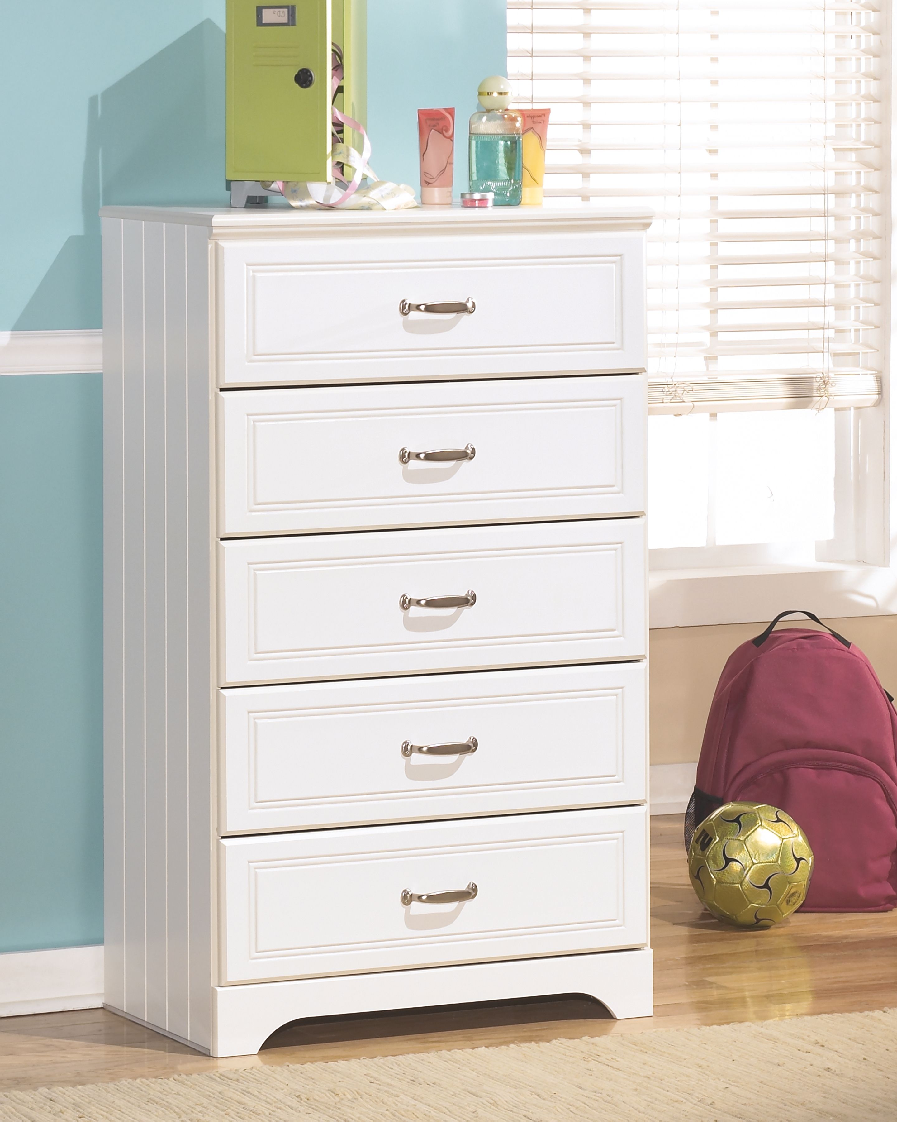 Lulu - White - Five Drawer Chest