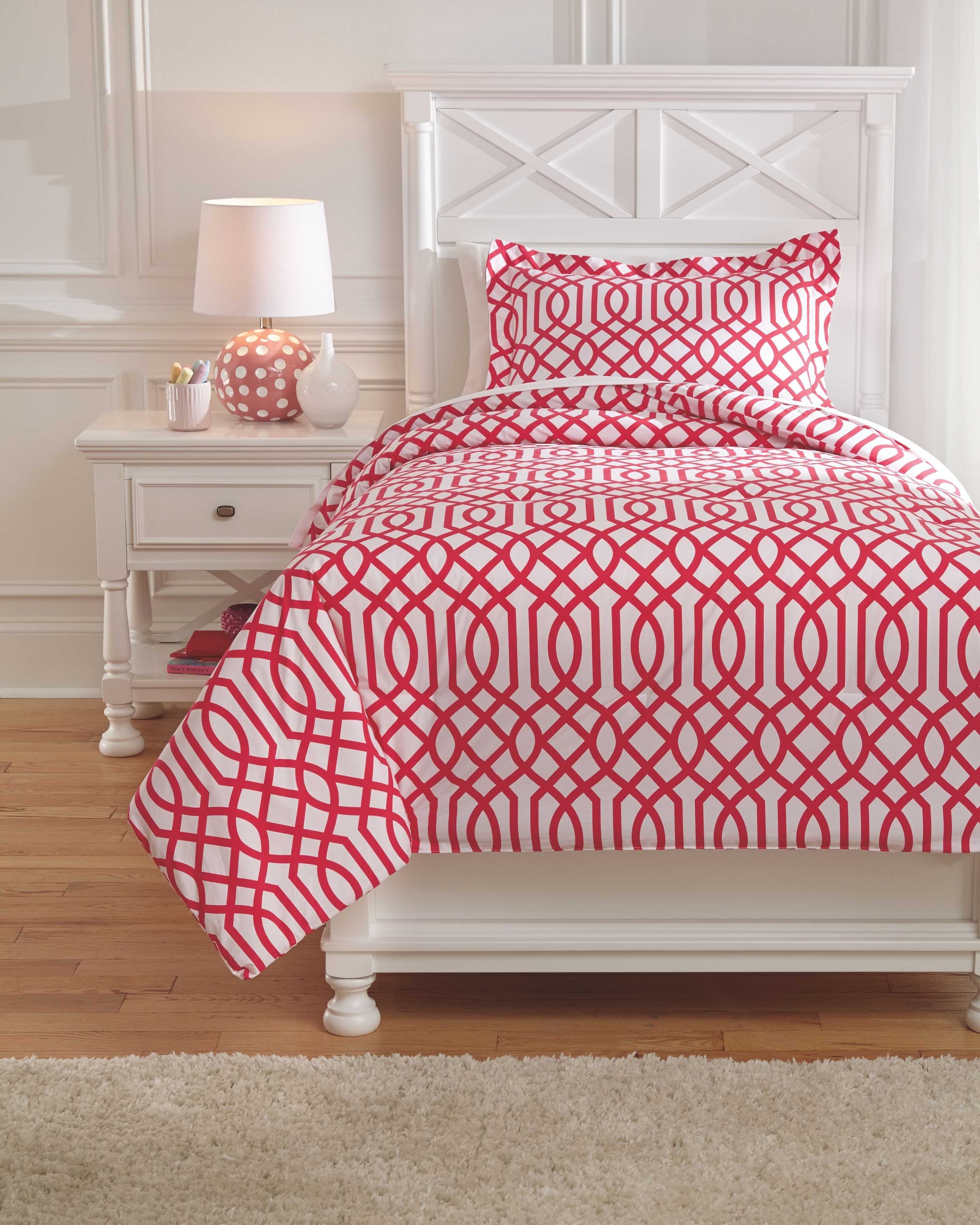 Loomis - Fuchsia - Comforter Set