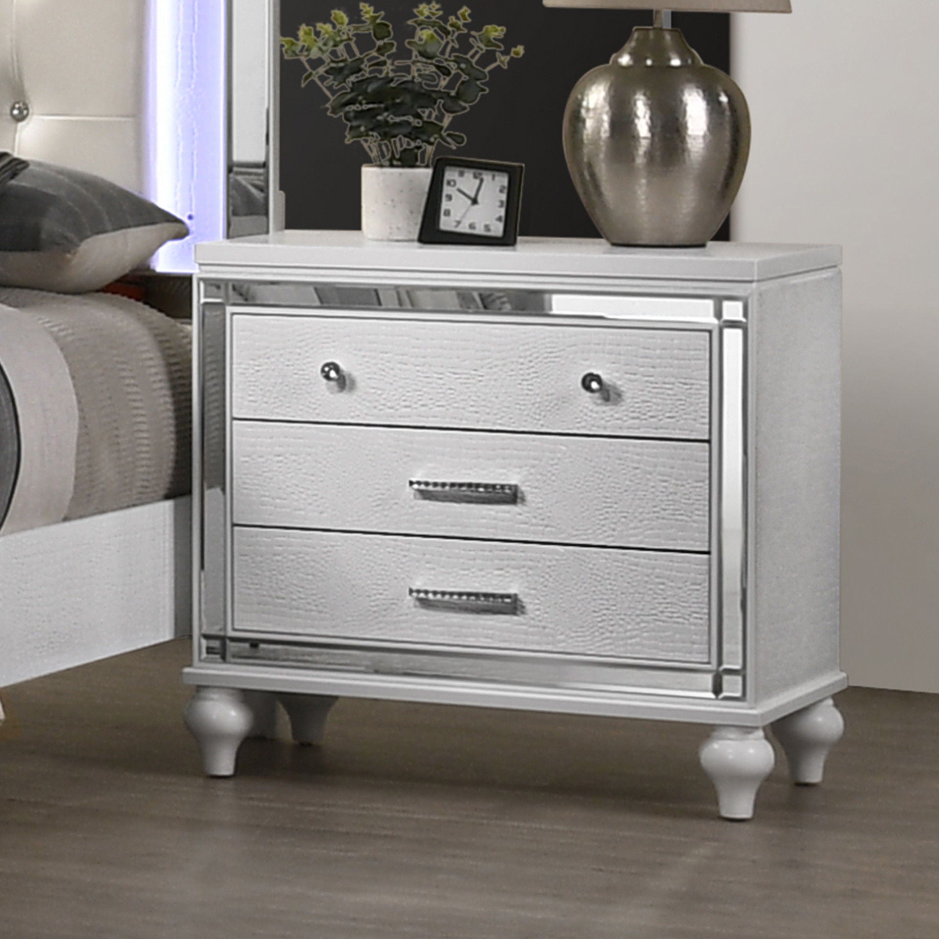 Valentino - Nightstand