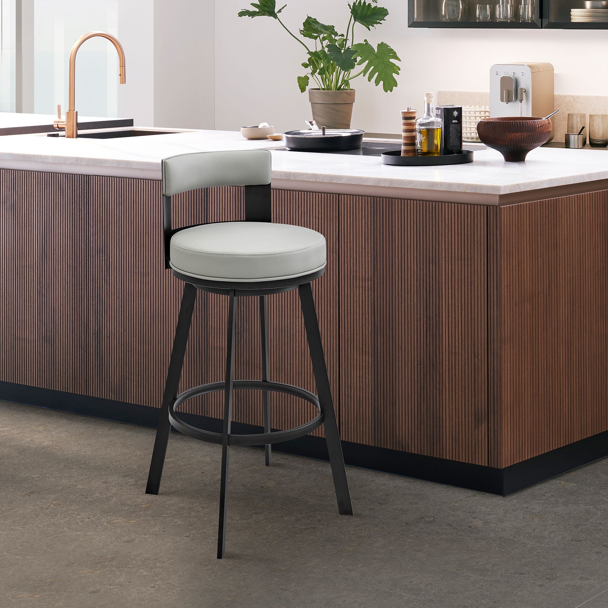 Lynof - Swivel Counter Stool - Black Finish