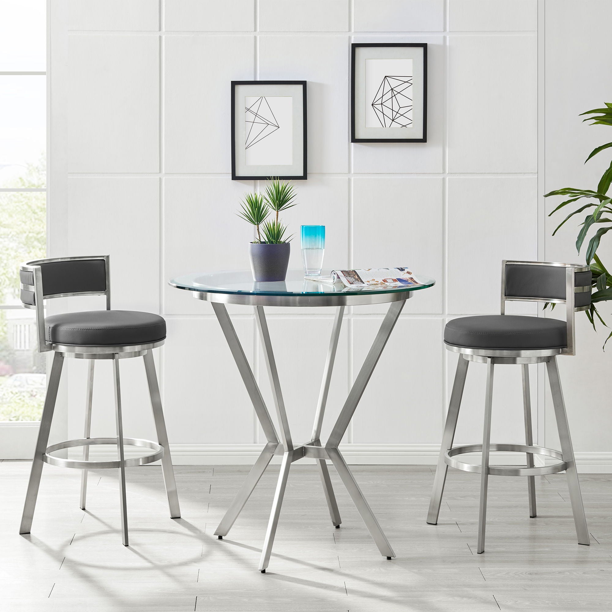 Naomi - Round Bar Table