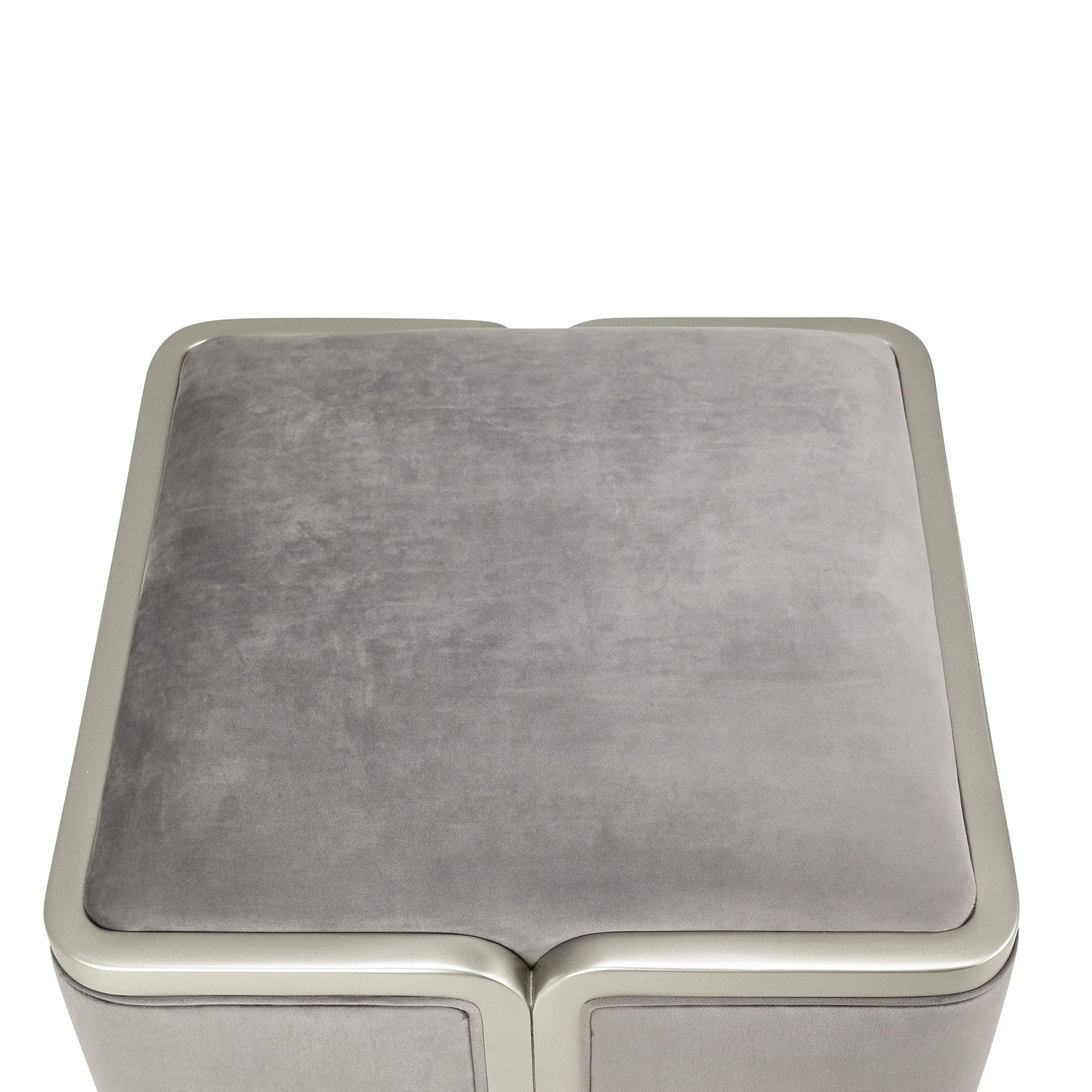 Linea - Ottoman - Gray Pearl / SilverMist