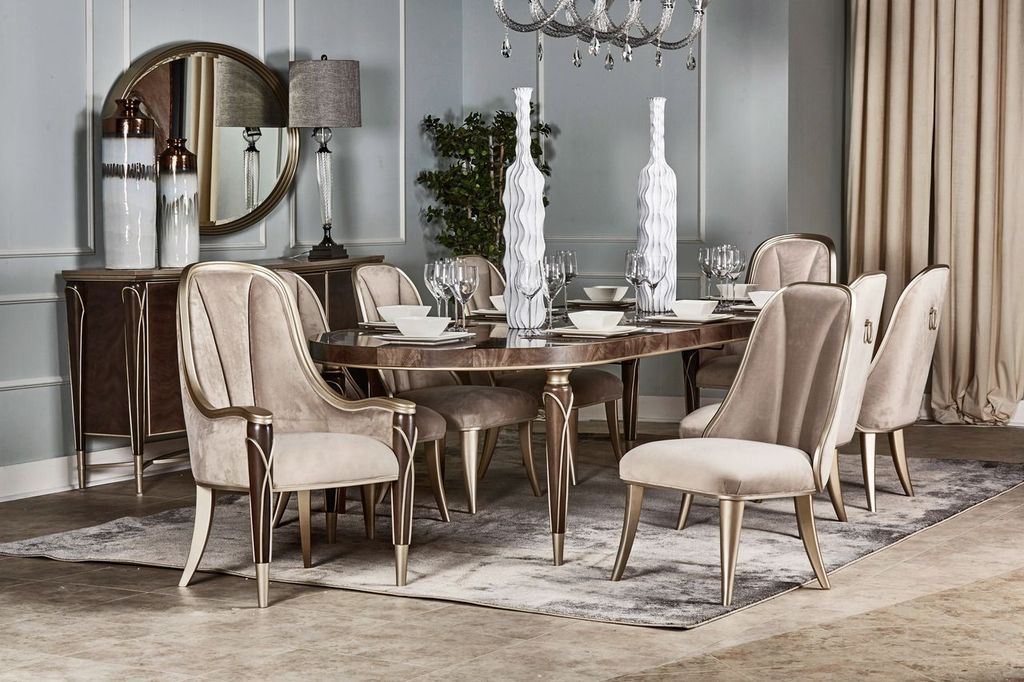Villa Cherie - Oval Dining Table