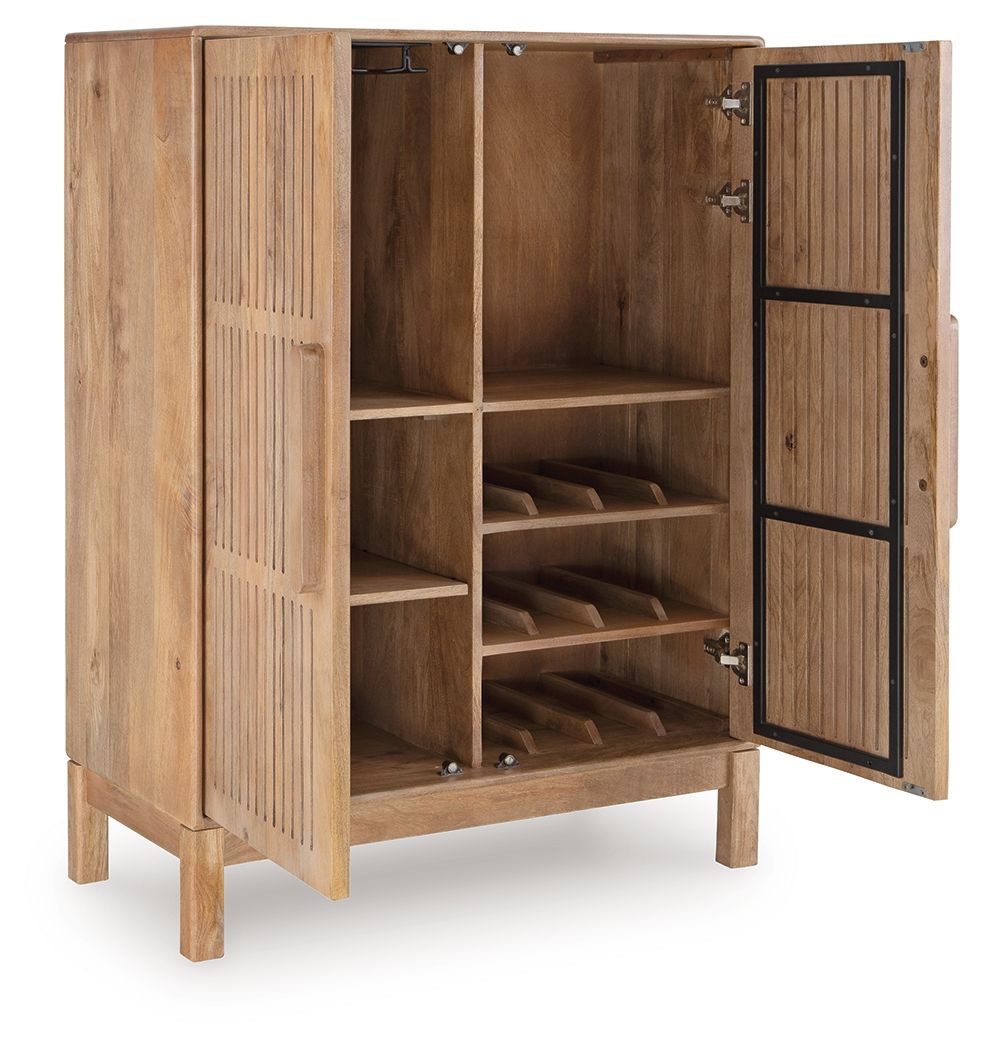 Pellamour - Natural Brown - Bar Cabinet