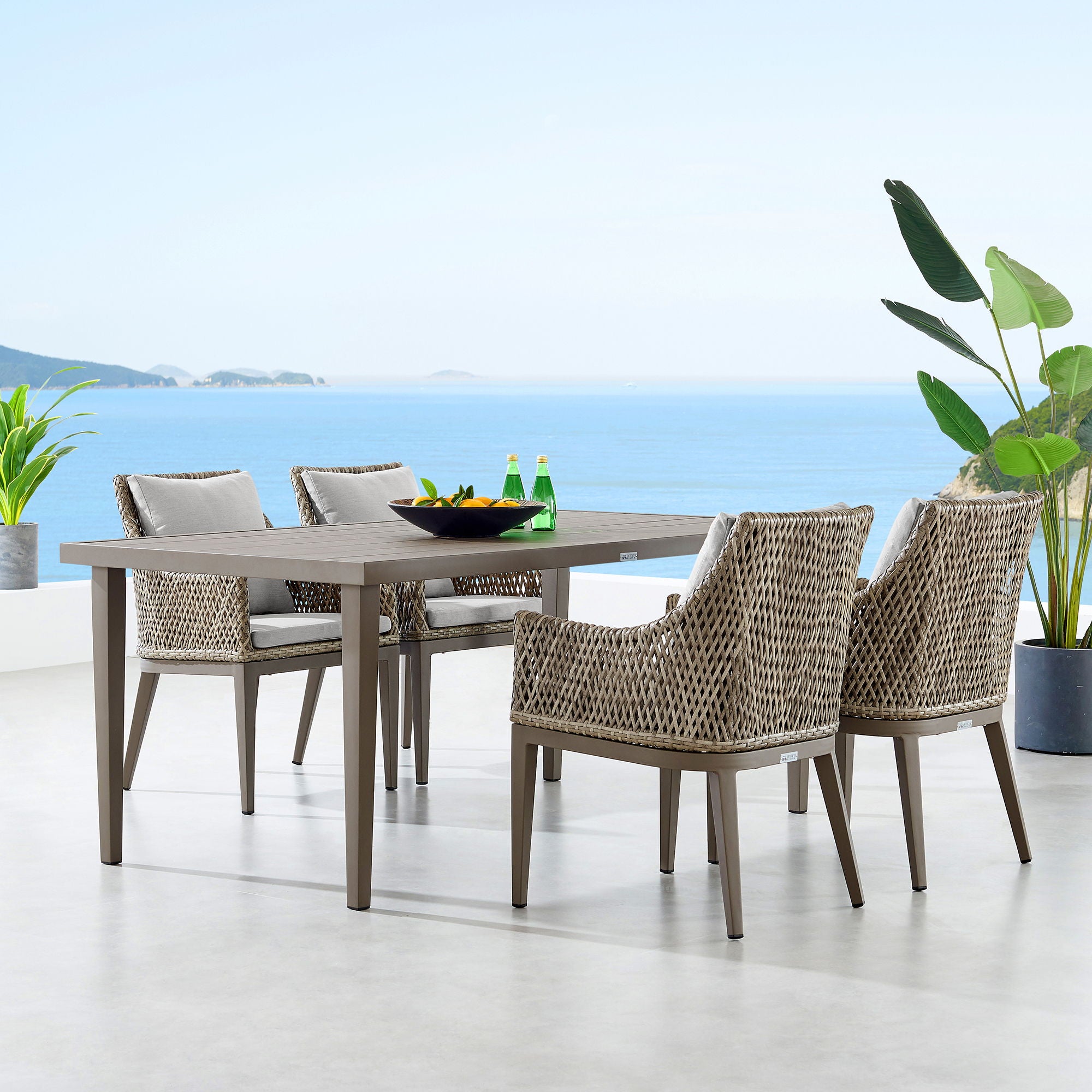 Grenada - Outdoor Dining Set