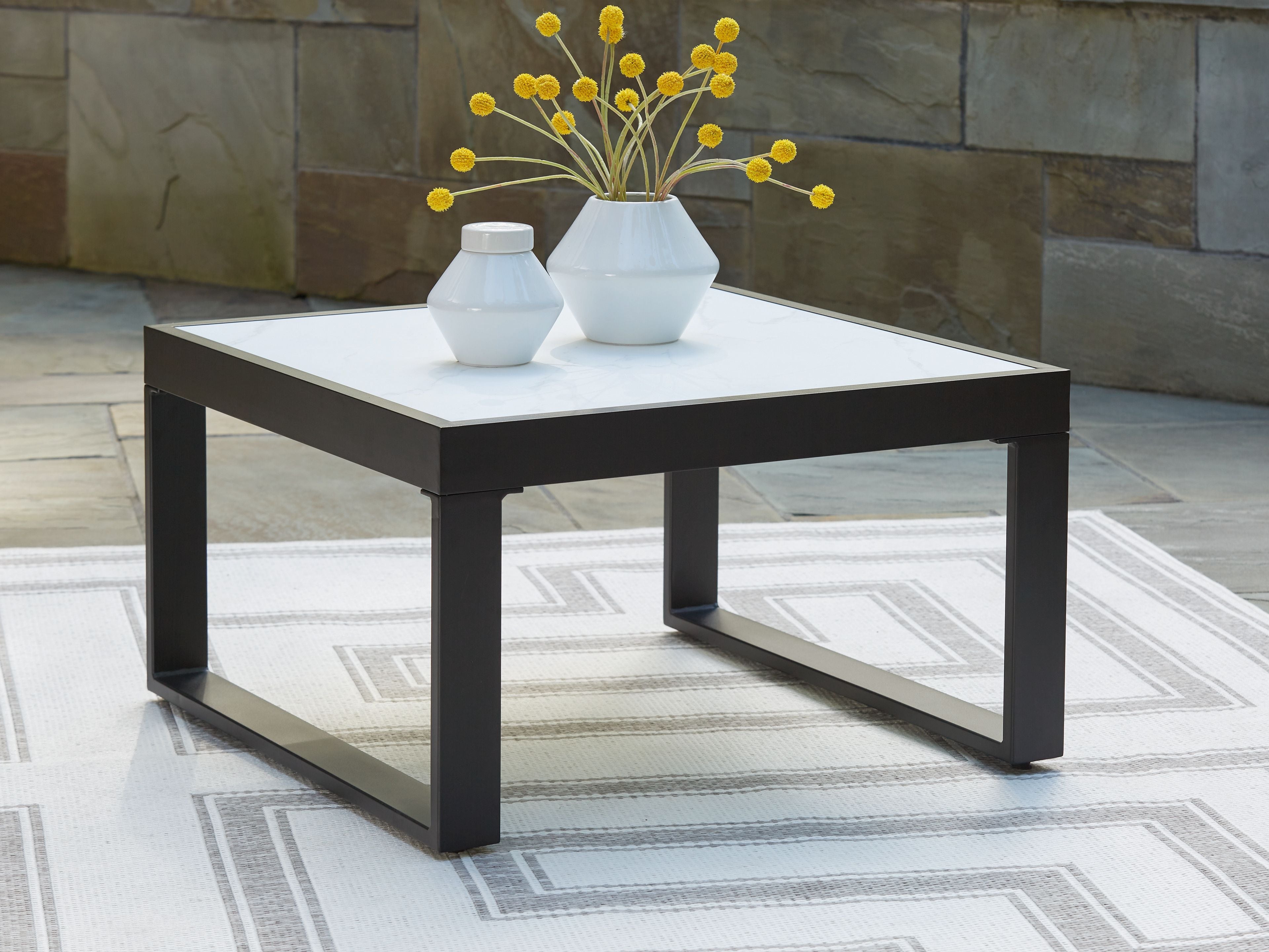 Beachloft - Square Cocktail Table - Black / Gray