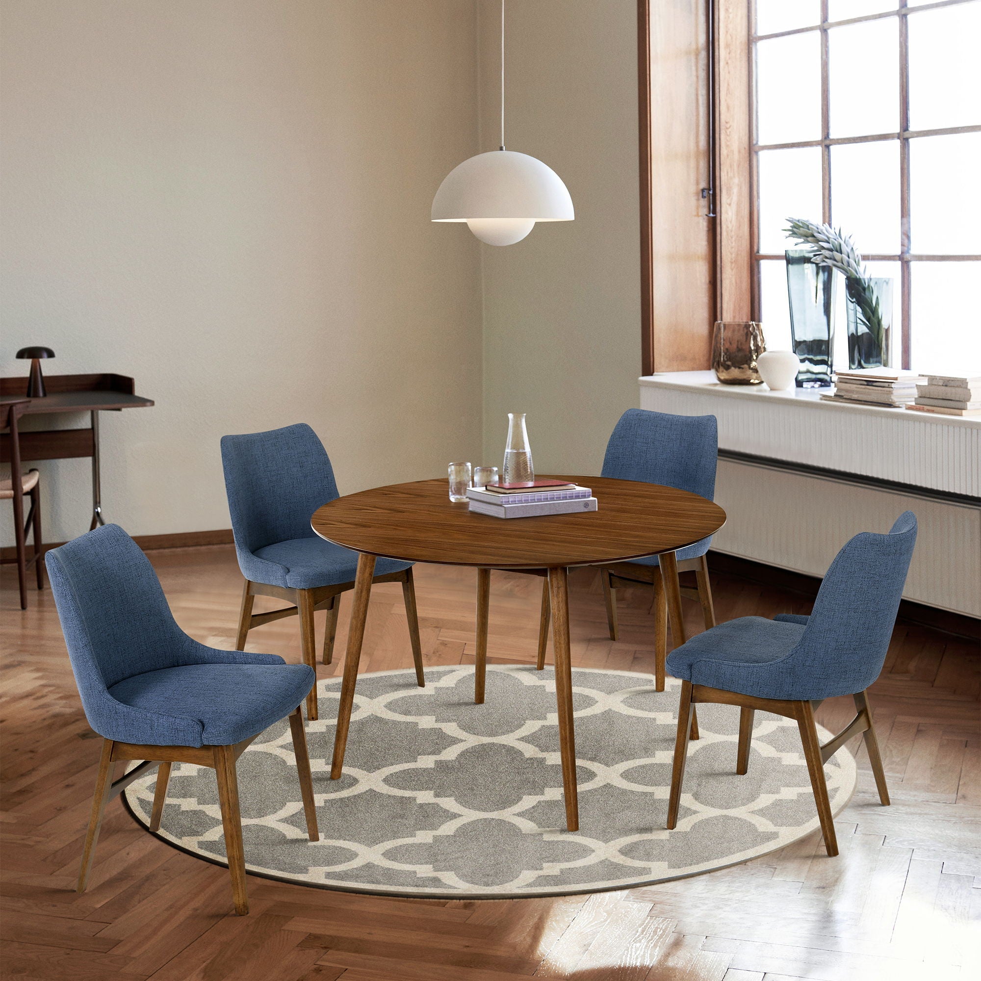 Arcadia - Round Dining Set With Walnut Table