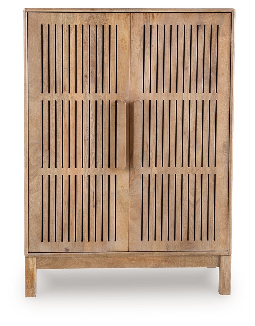 Pellamour - Natural Brown - Bar Cabinet