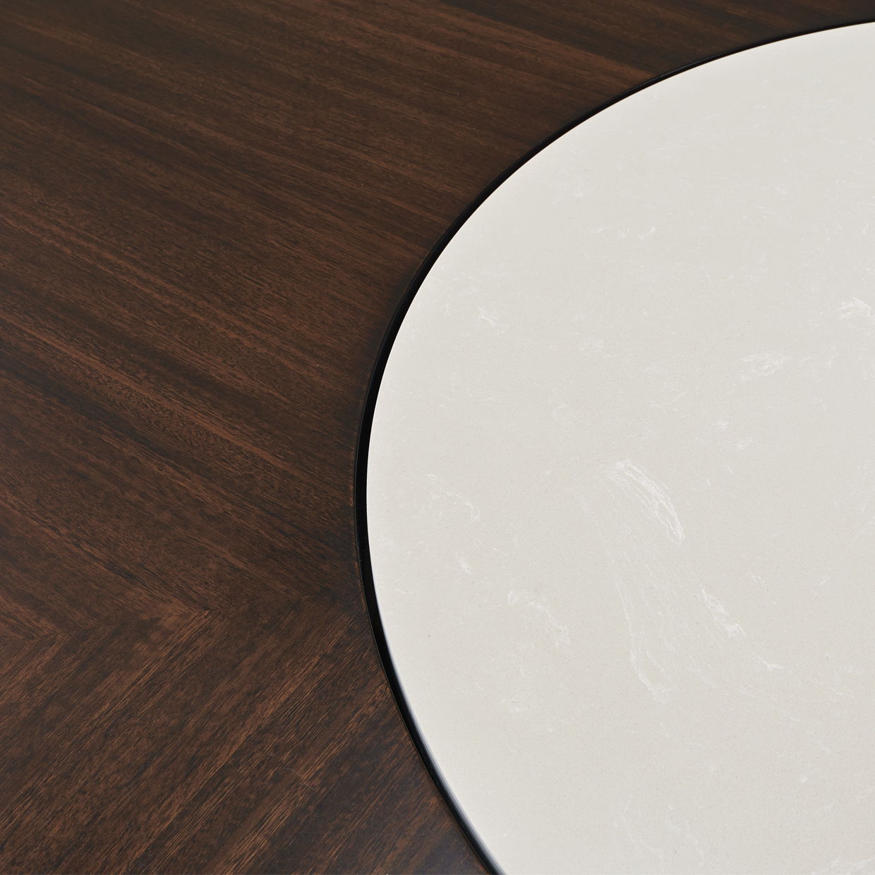 Paris Chic - Round Dining Table