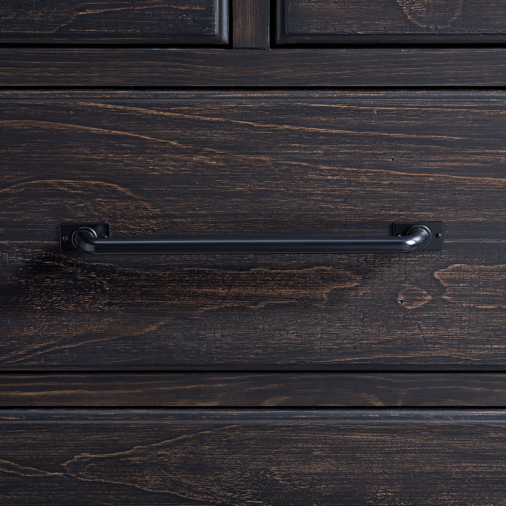 Montrose - Dresser